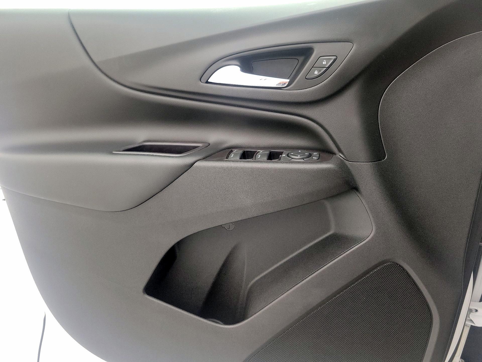 Thumbnail: 2020 Chevrolet Equinox - 12