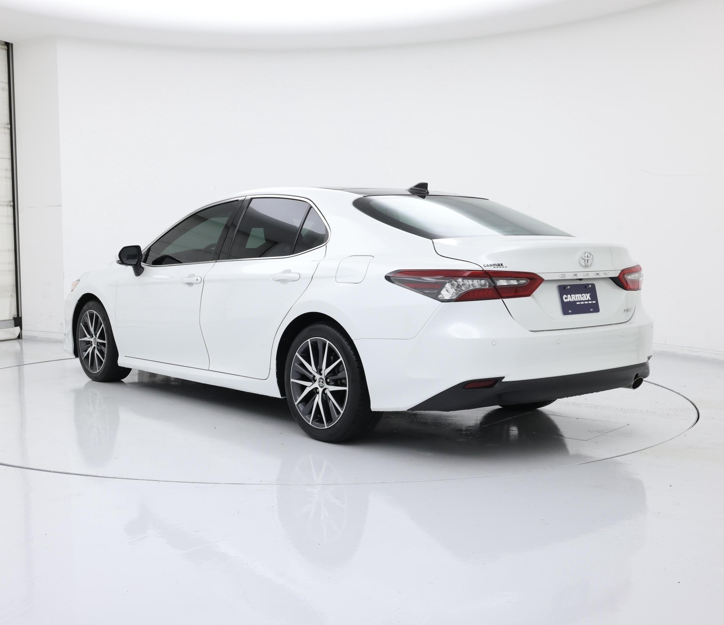 Thumbnail: 2022 Toyota Camry - 2