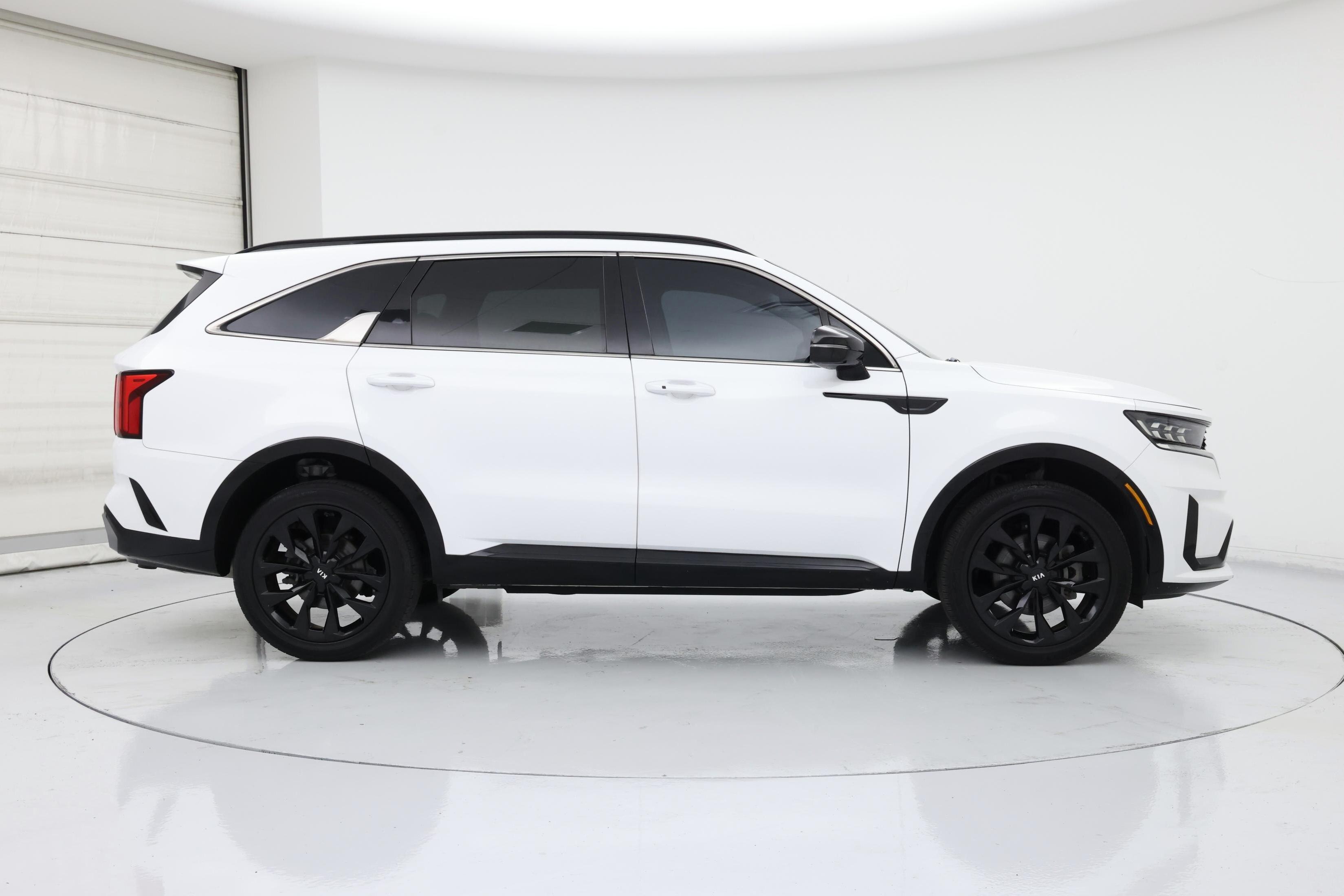 Thumbnail: 2021 Kia Sorento - 7