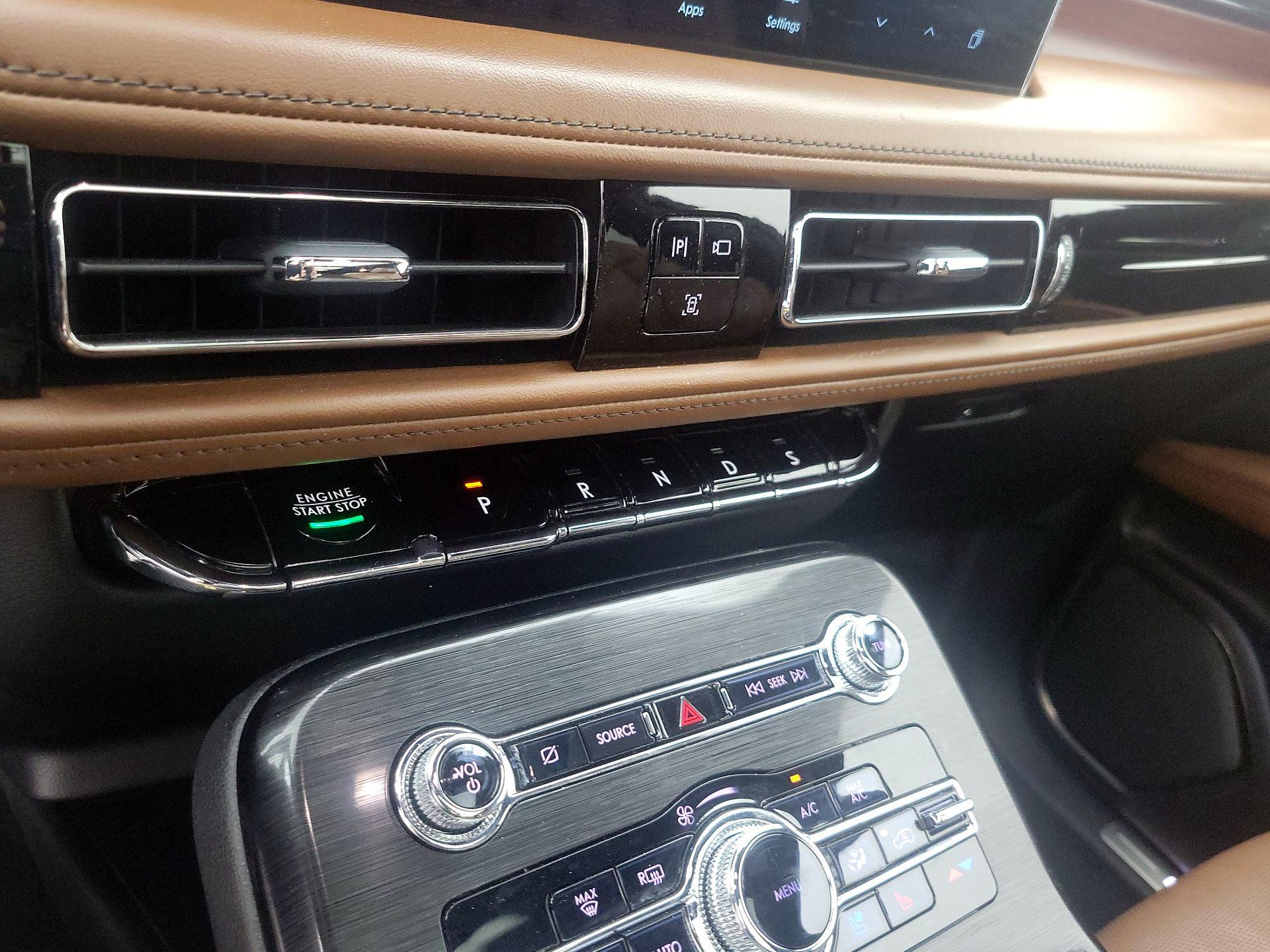 Thumbnail: 2021 Lincoln Nautilus - 18