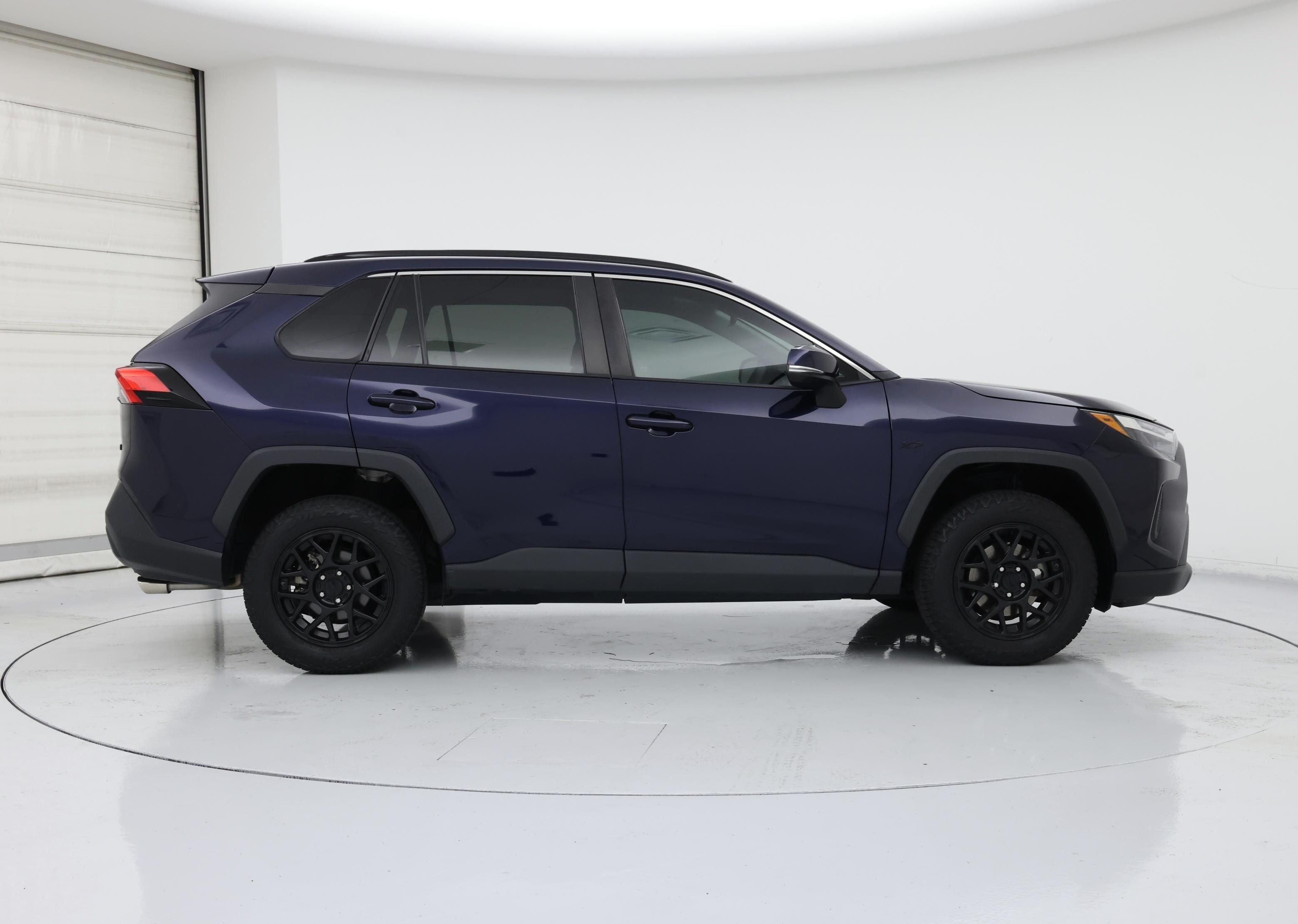 Thumbnail: 2022 Toyota RAV4 - 7