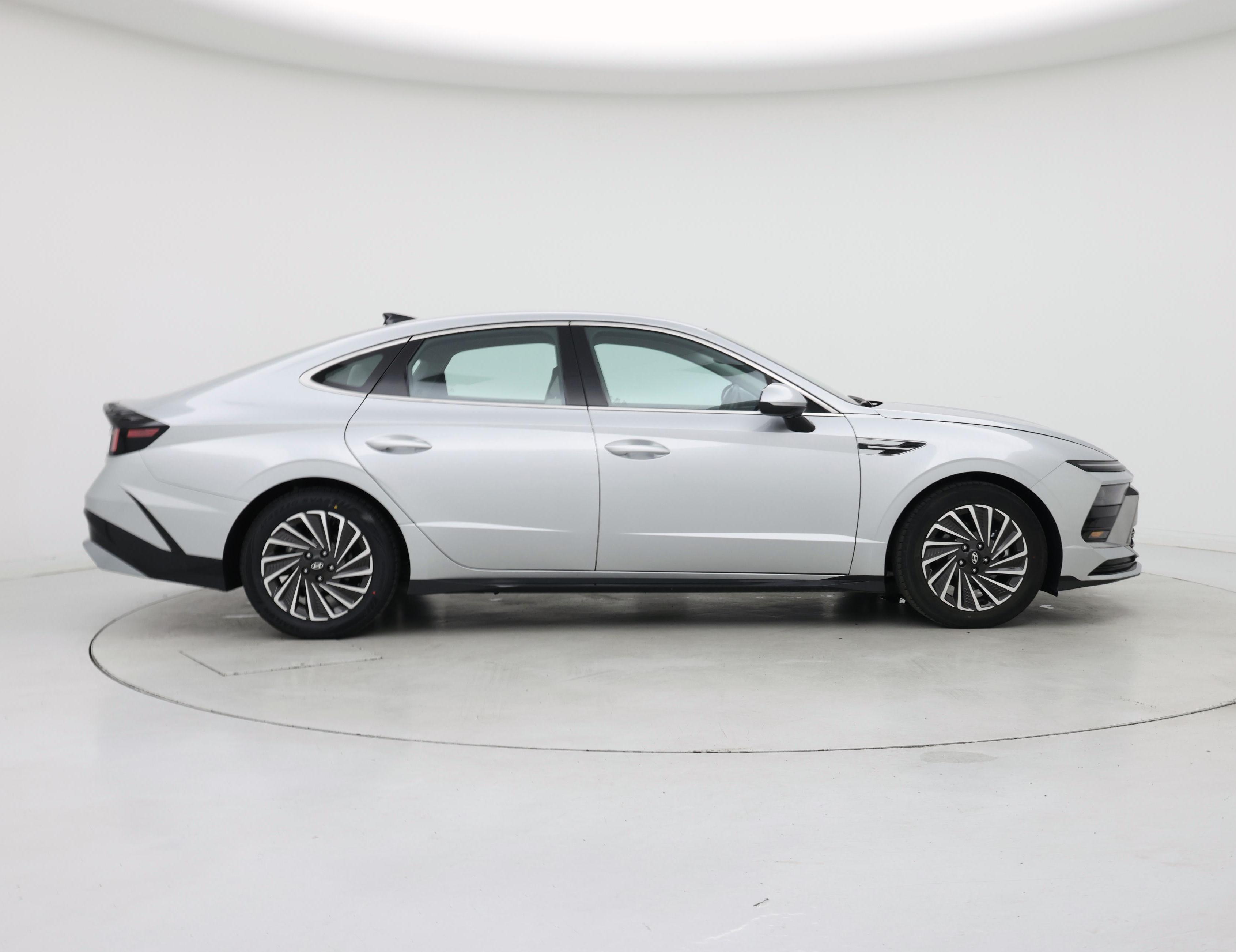 Thumbnail: 2024 Hyundai Sonata - 7