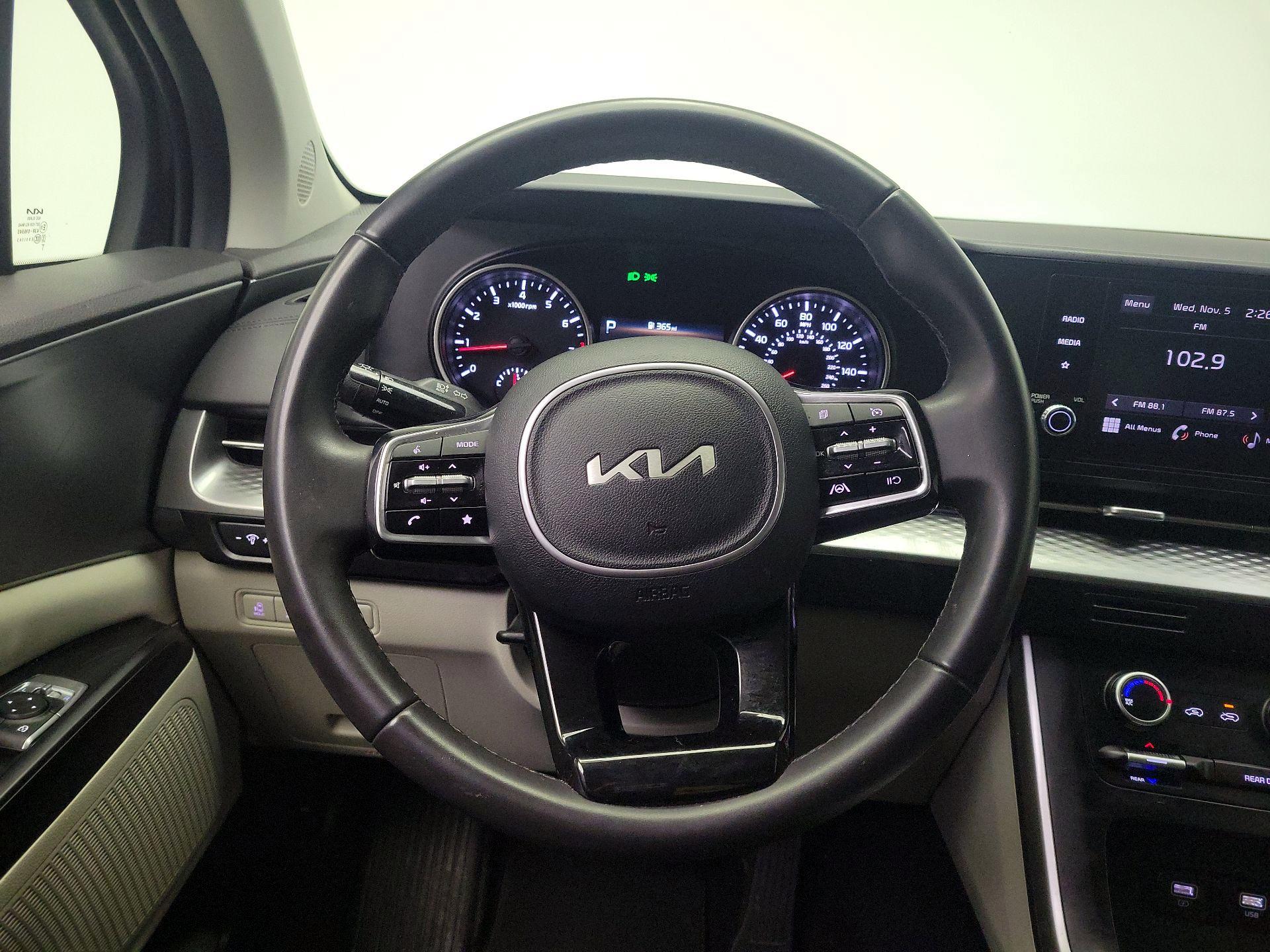 Thumbnail: 2024 Kia Carnival - 10