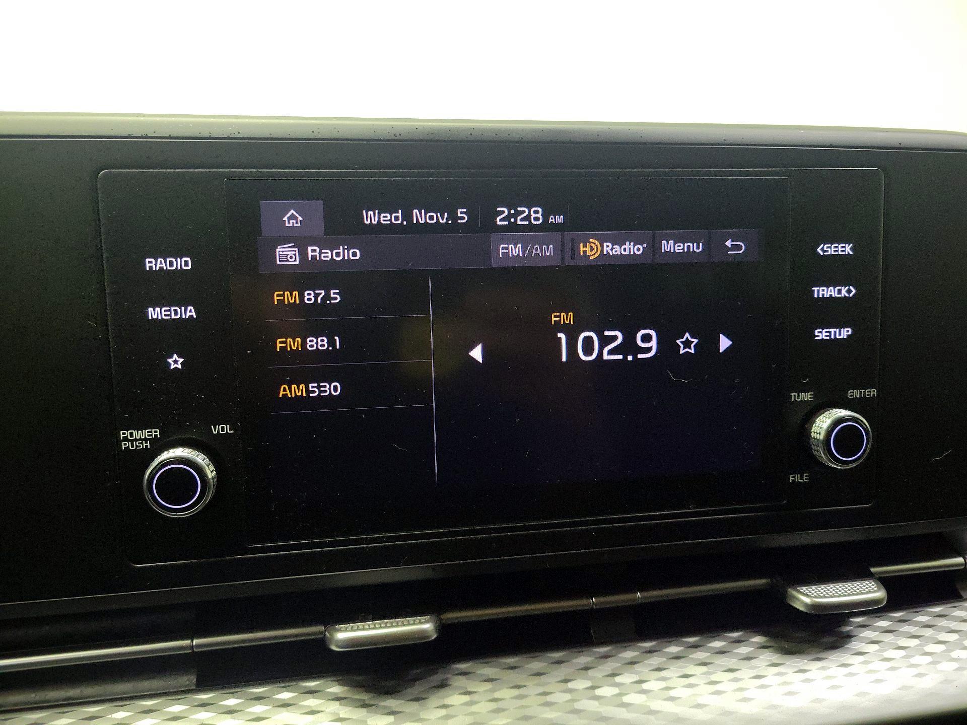 Thumbnail: 2024 Kia Carnival - 15