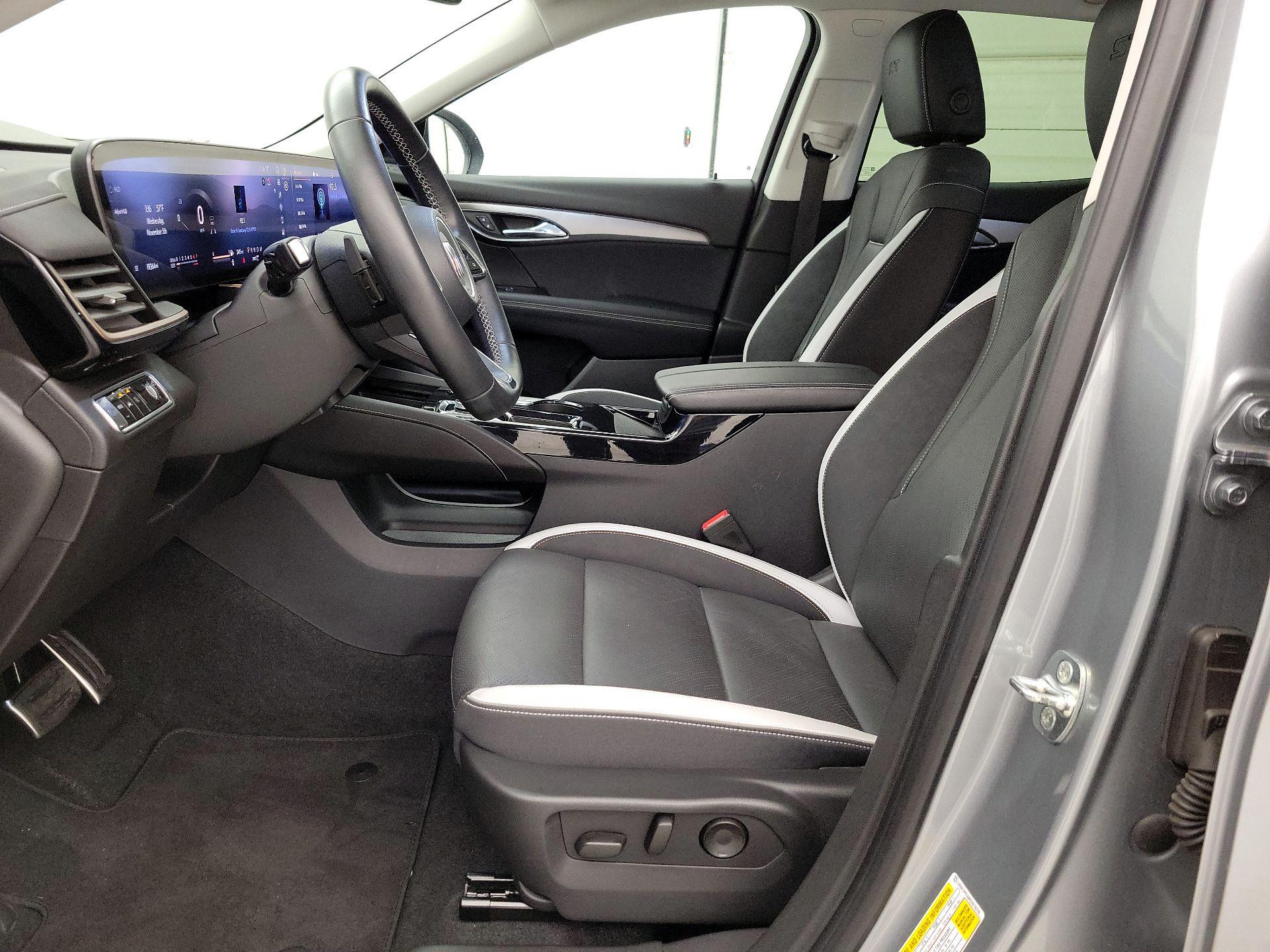 Thumbnail: 2024 Buick Envision - 11