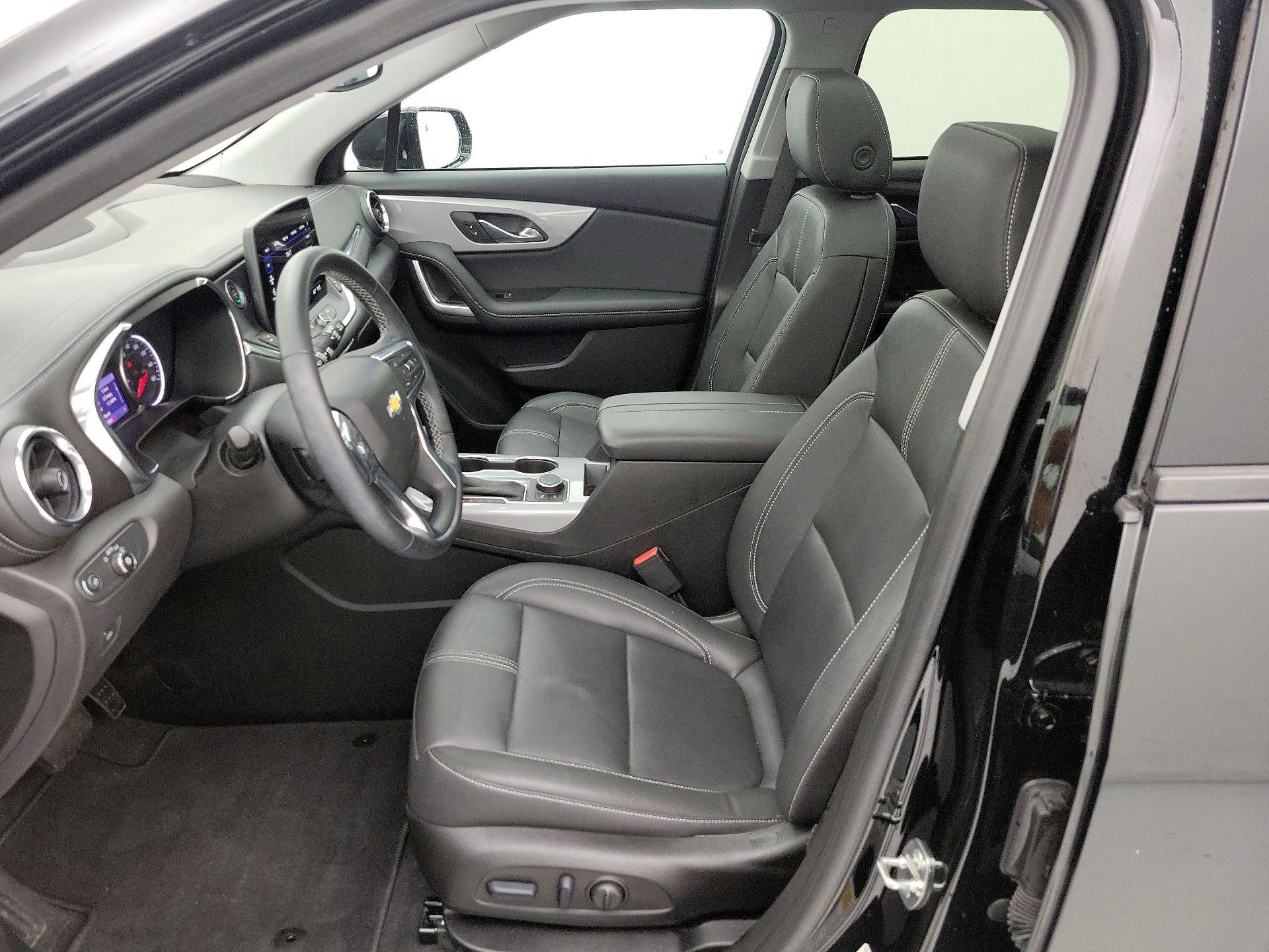 Thumbnail: 2023 Chevrolet Blazer - 11