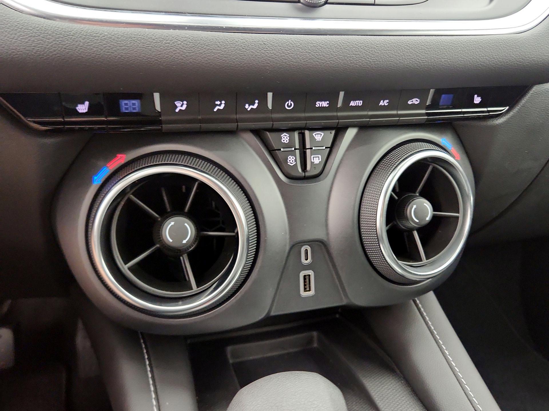 Thumbnail: 2024 Chevrolet Blazer - 16