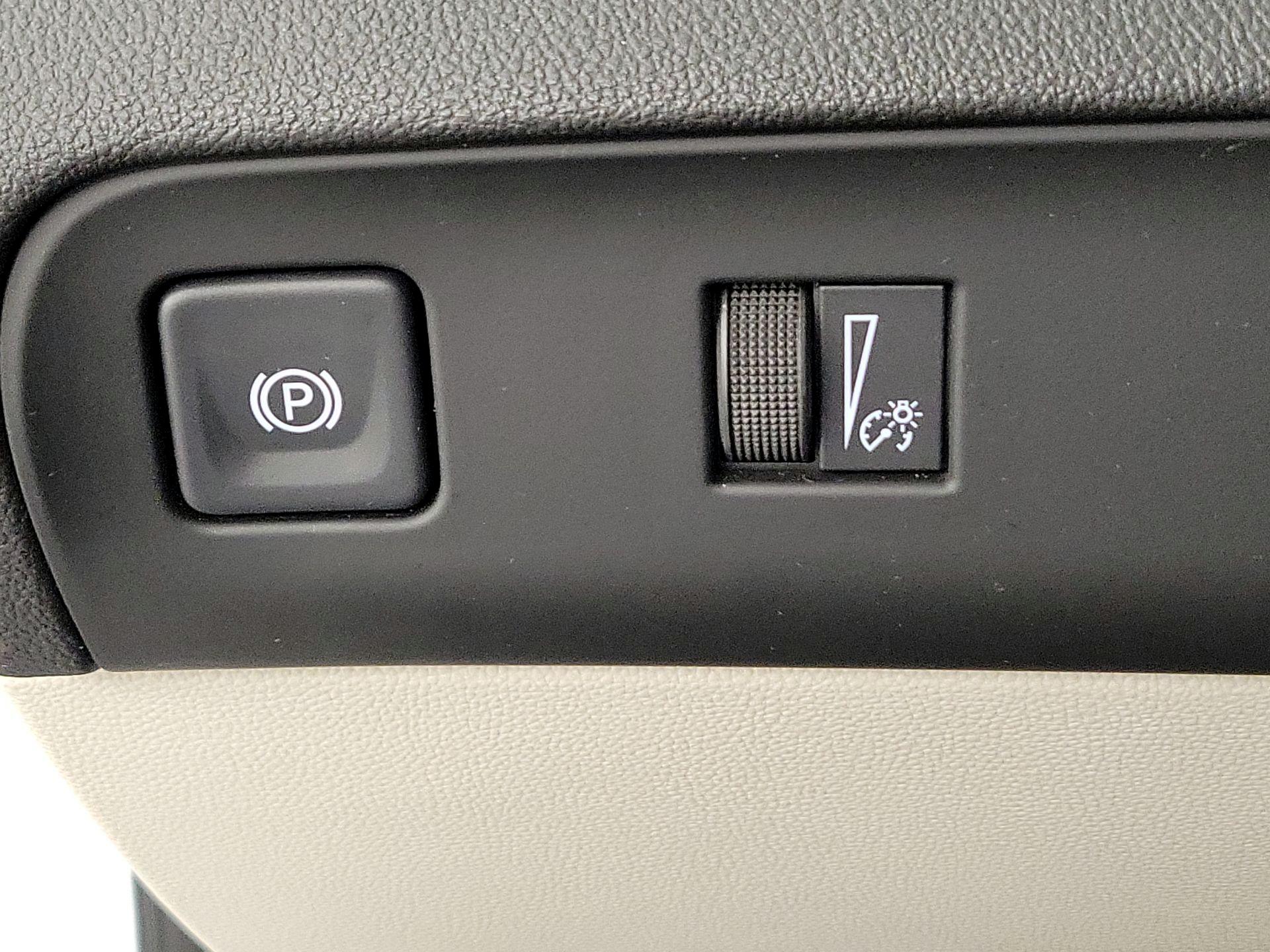 Thumbnail: 2023 Buick Enclave - 13