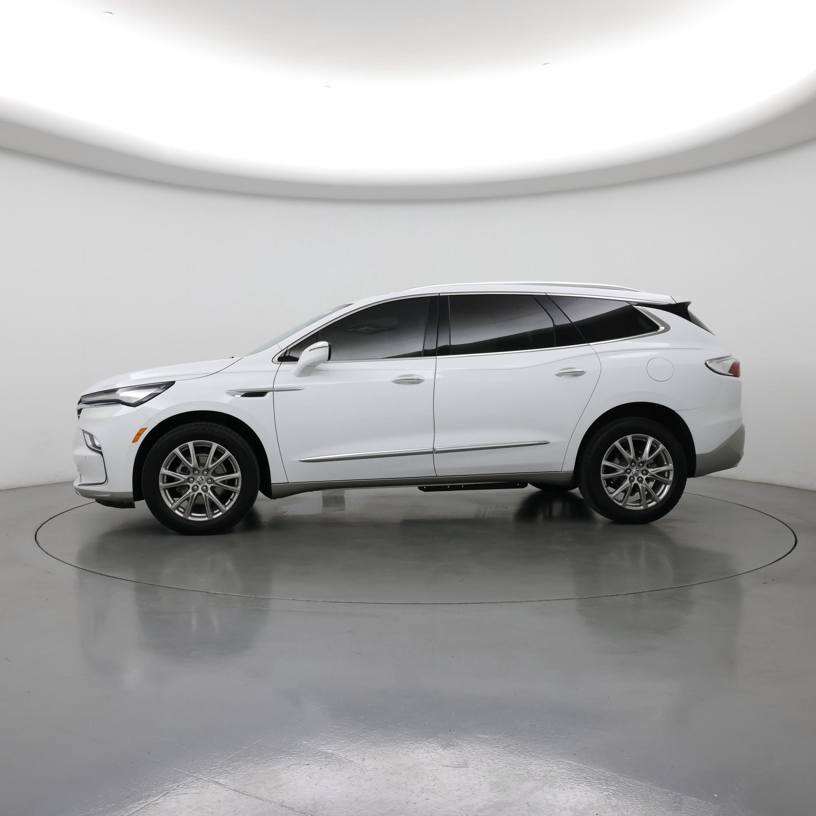 Thumbnail: 2023 Buick Enclave - 3