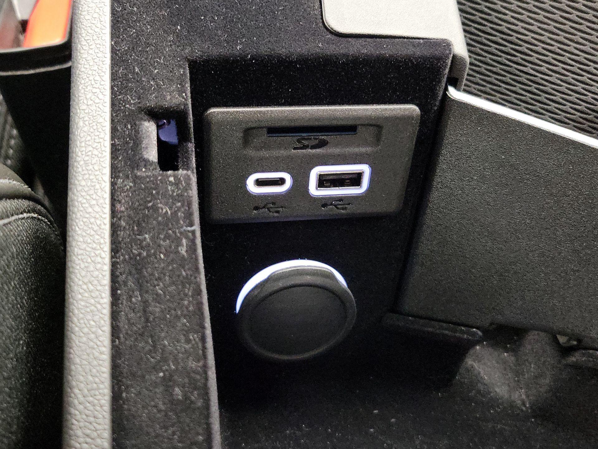 Thumbnail: 2023 Cadillac CT5 - 18