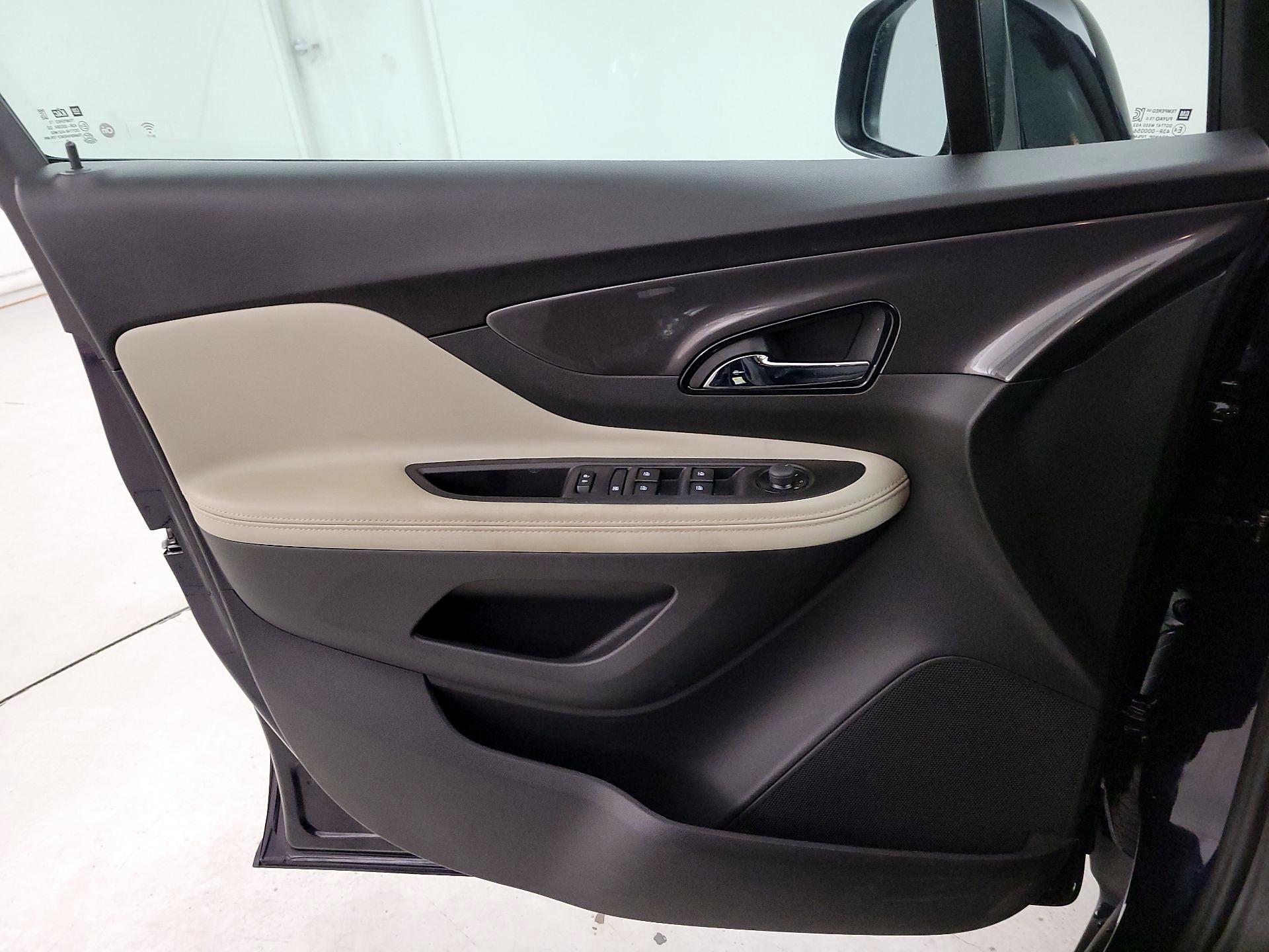 Thumbnail: 2022 Buick Encore - 12