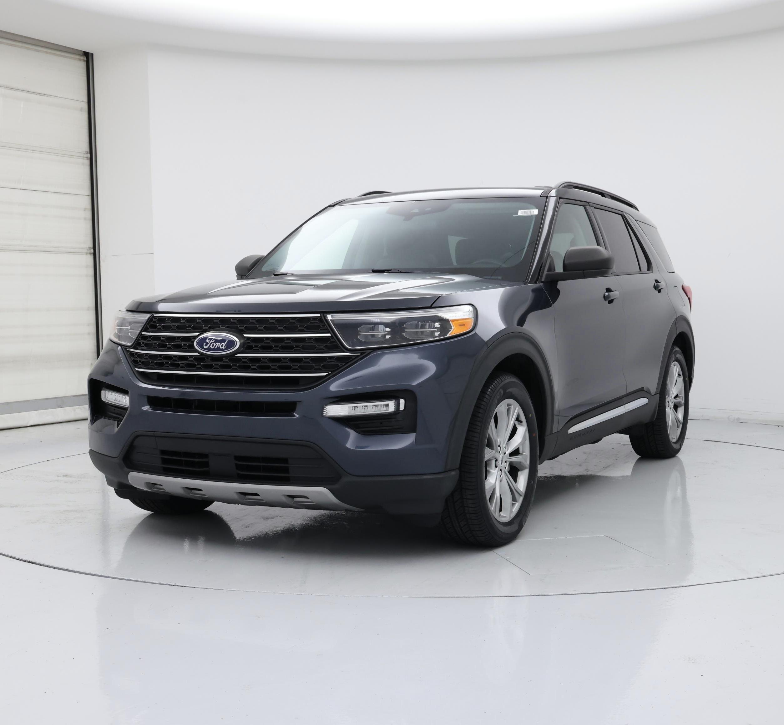 Thumbnail: 2022 Ford Explorer - 4