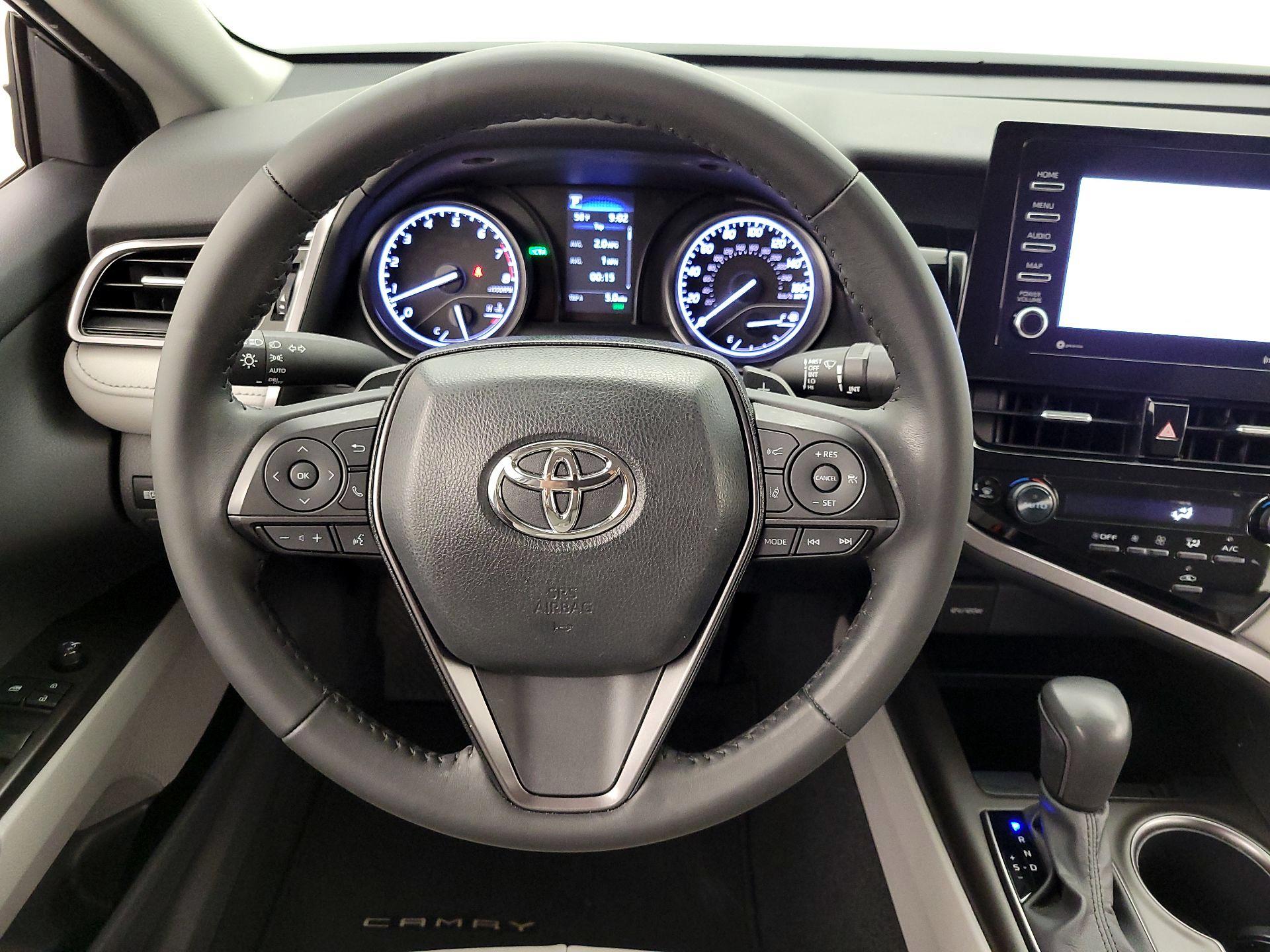 Thumbnail: 2024 Toyota Camry - 10