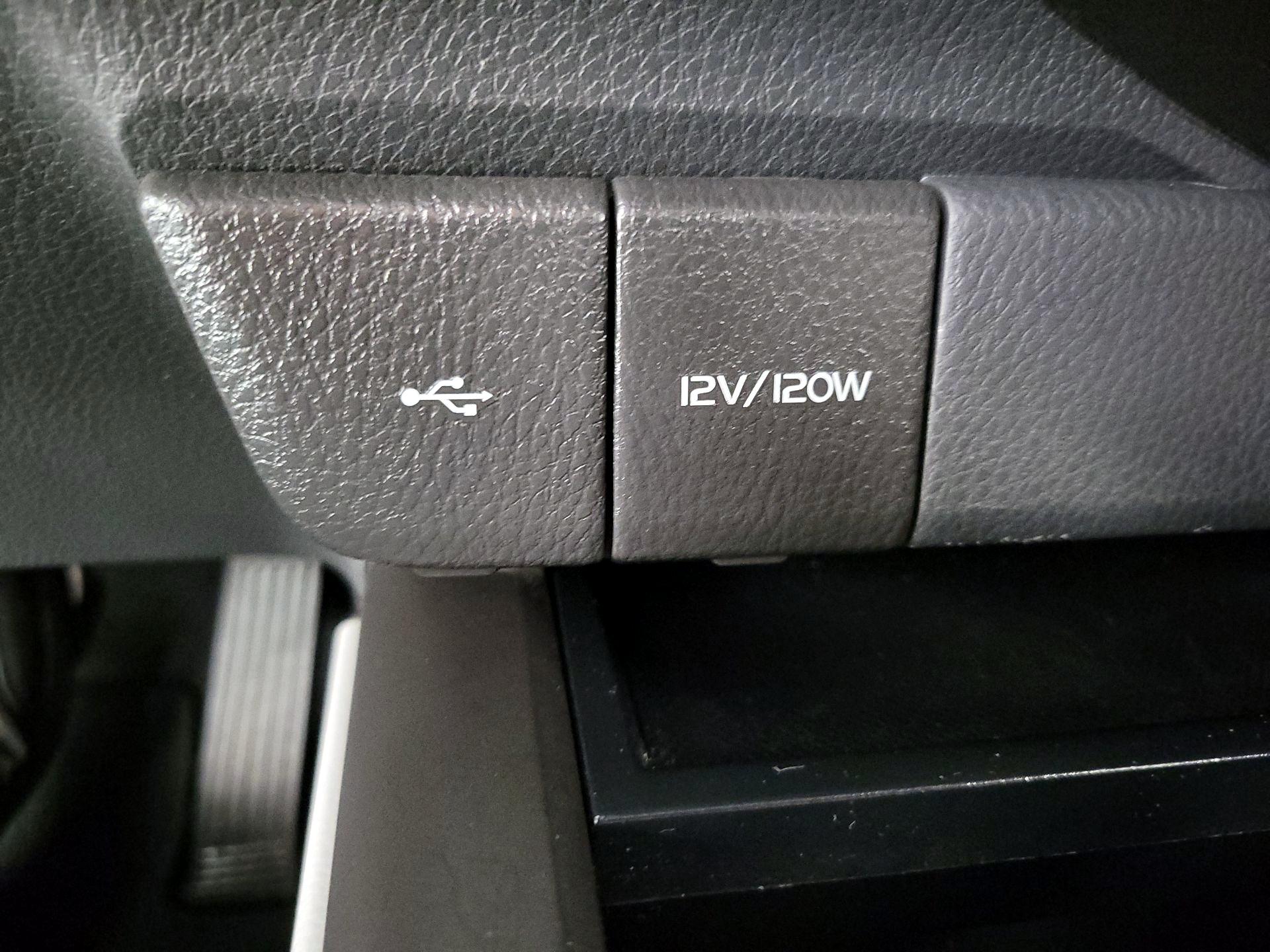 Thumbnail: 2024 Toyota Camry - 18