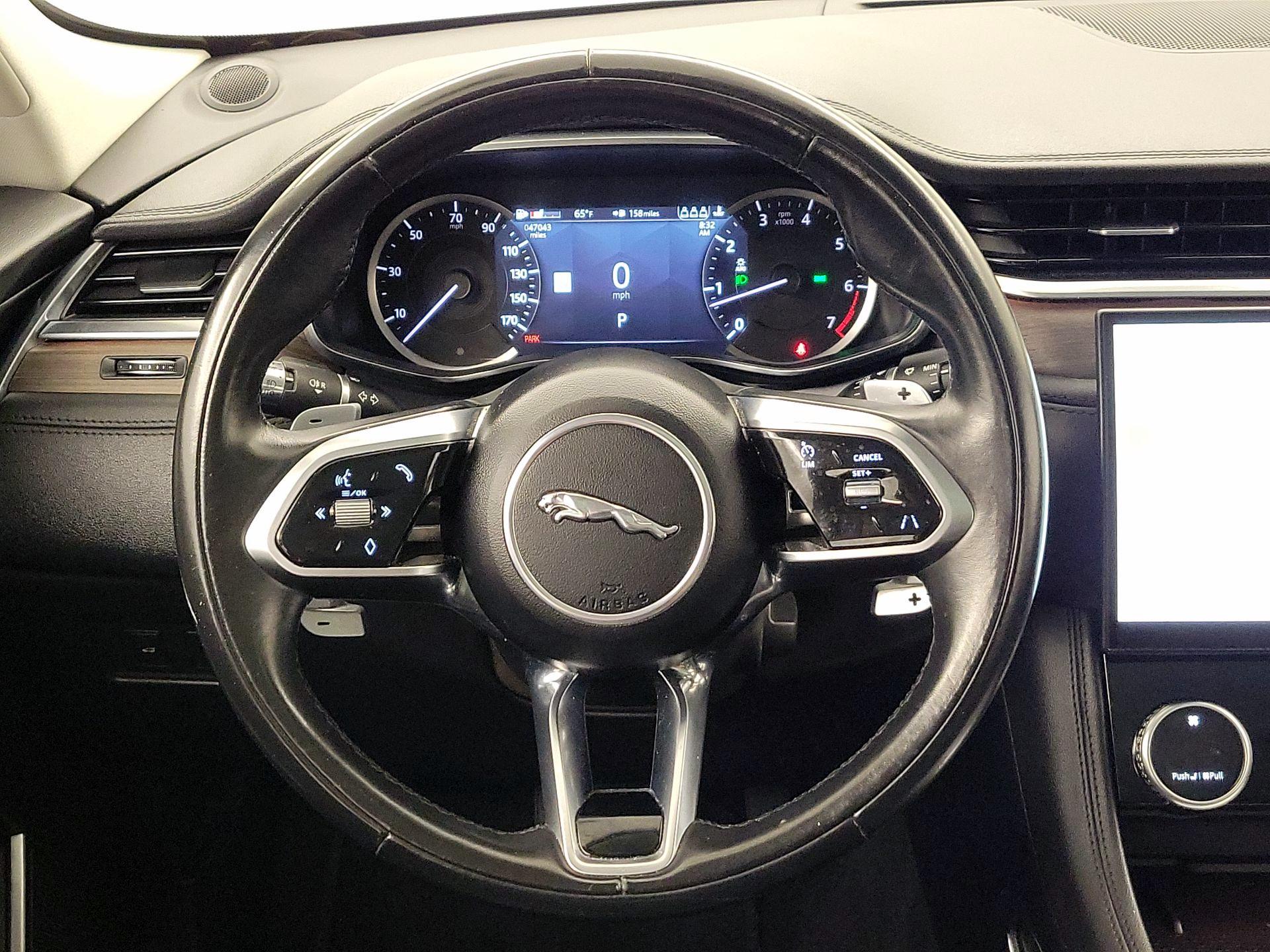 Thumbnail: 2021 Jaguar F-Pace - 10