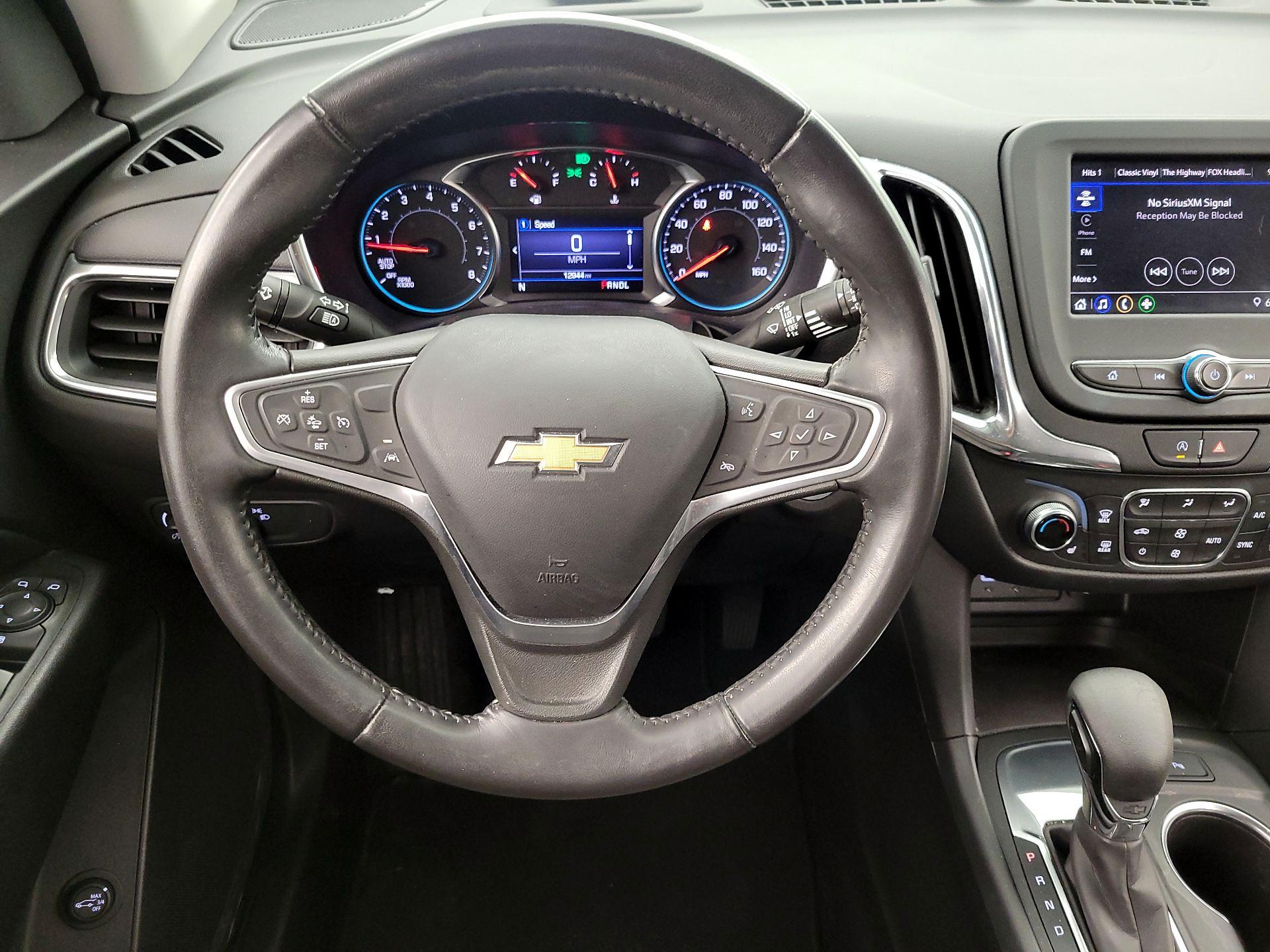 Thumbnail: 2022 Chevrolet Equinox - 10