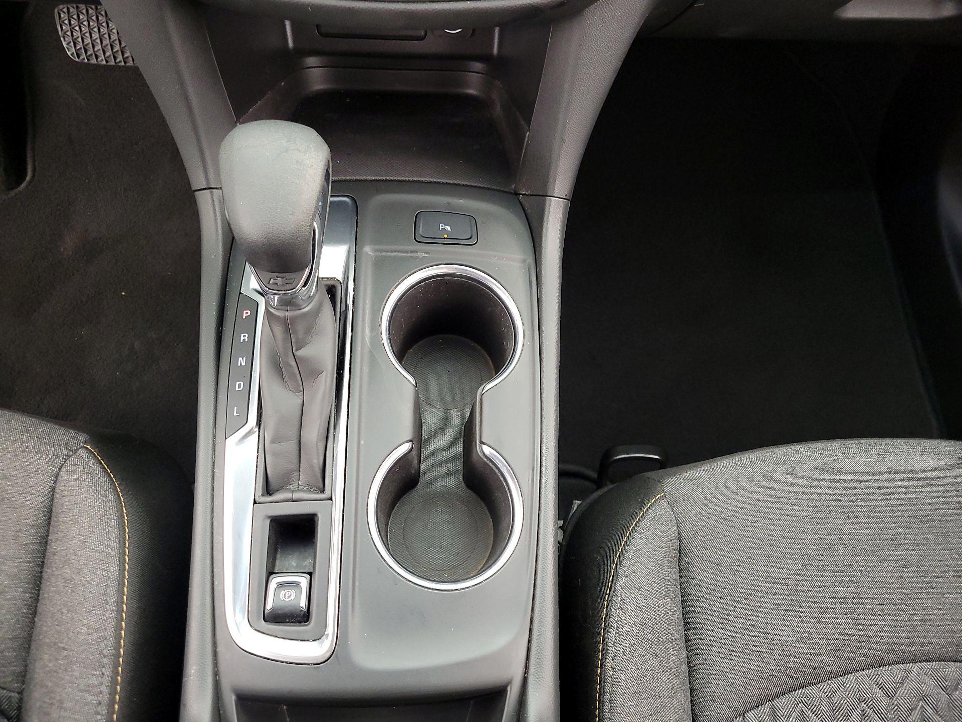 Thumbnail: 2022 Chevrolet Equinox - 17