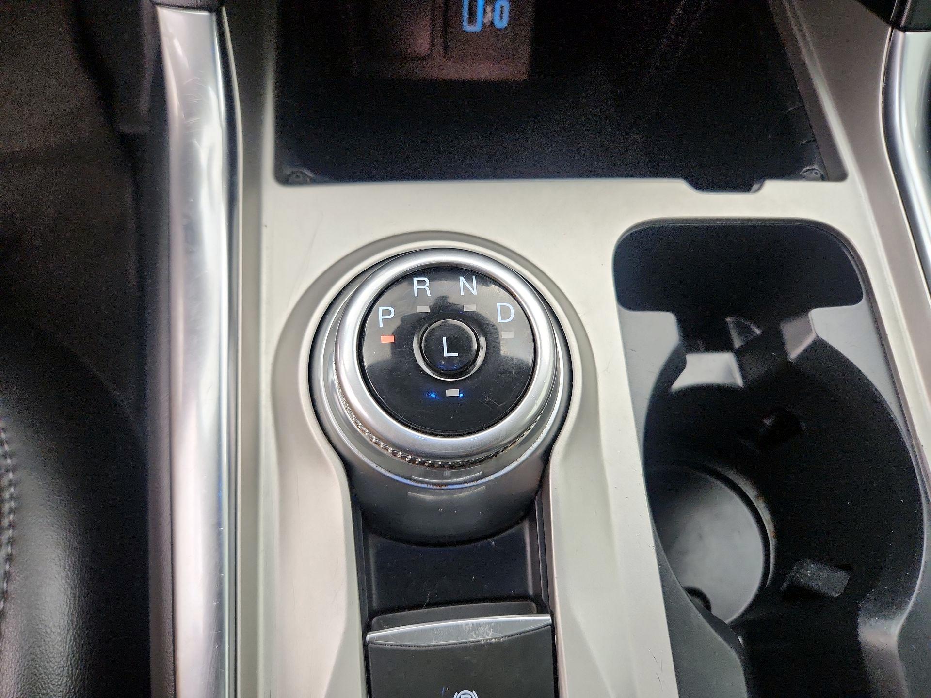 Thumbnail: 2022 Ford Explorer - 18