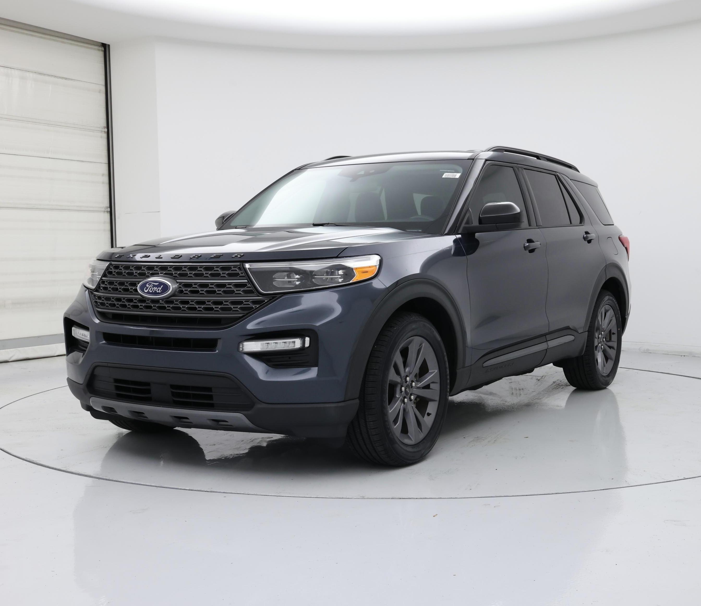 Thumbnail: 2022 Ford Explorer - 4