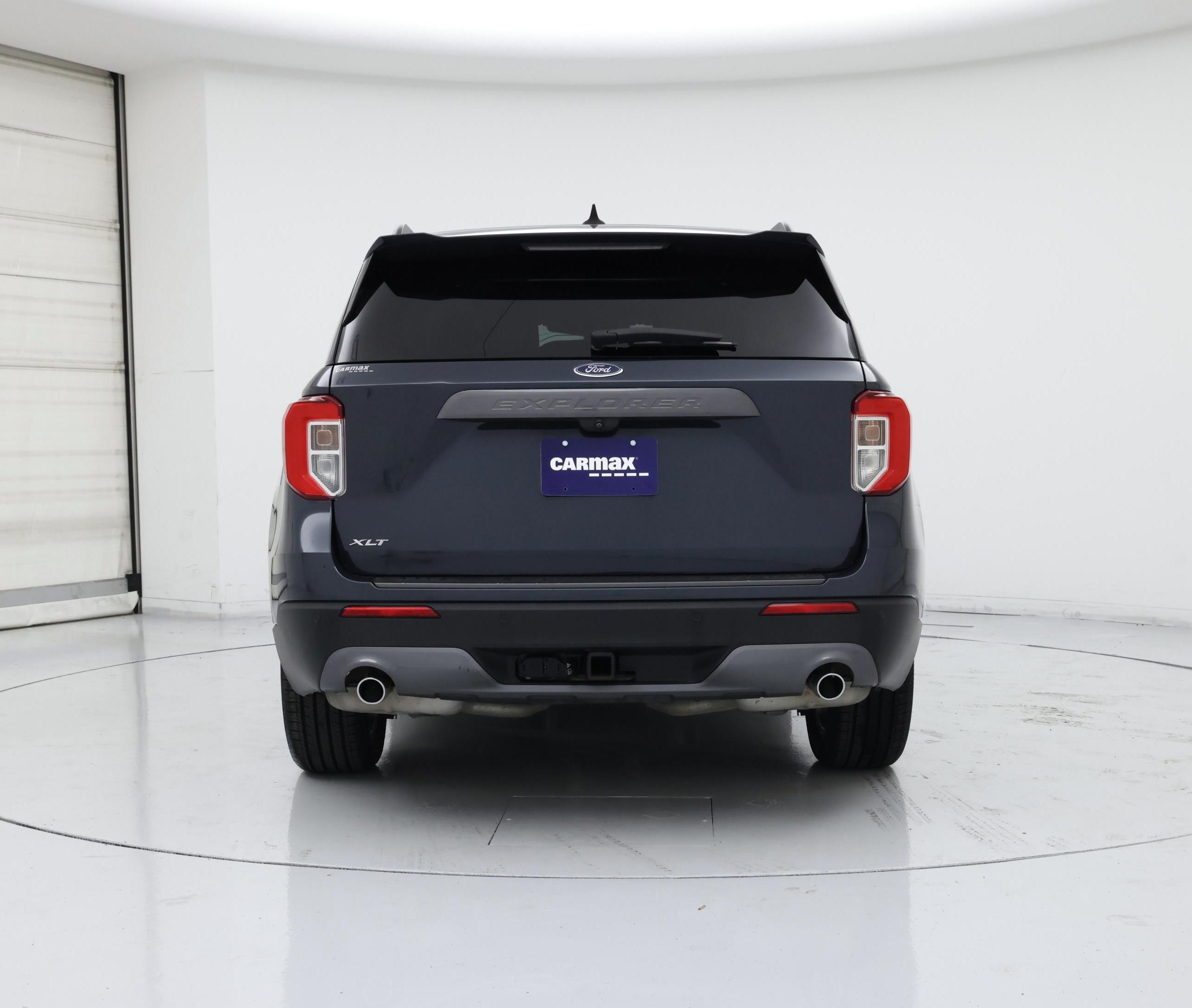 Thumbnail: 2022 Ford Explorer - 6