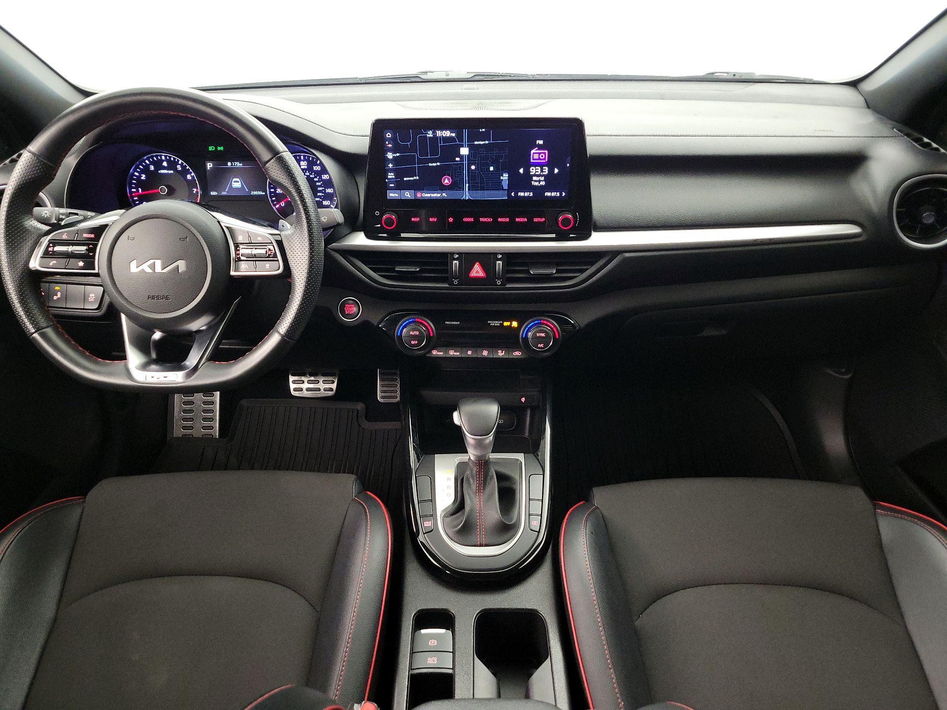 Thumbnail: 2023 Kia Forte - 9