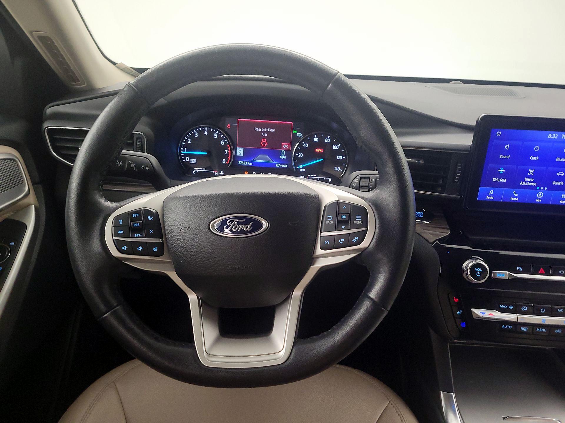 Thumbnail: 2023 Ford Explorer - 10