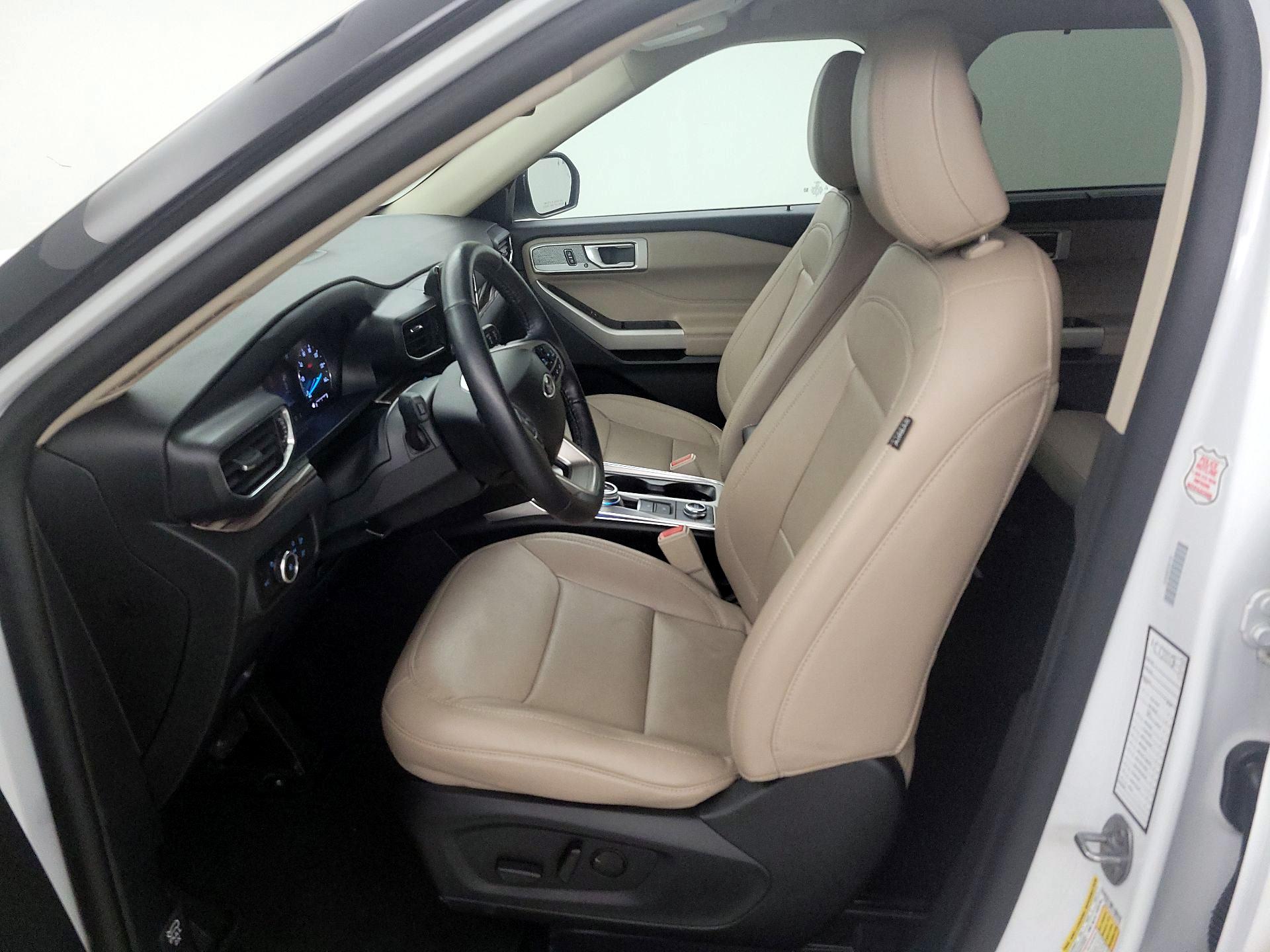 Thumbnail: 2023 Ford Explorer - 11