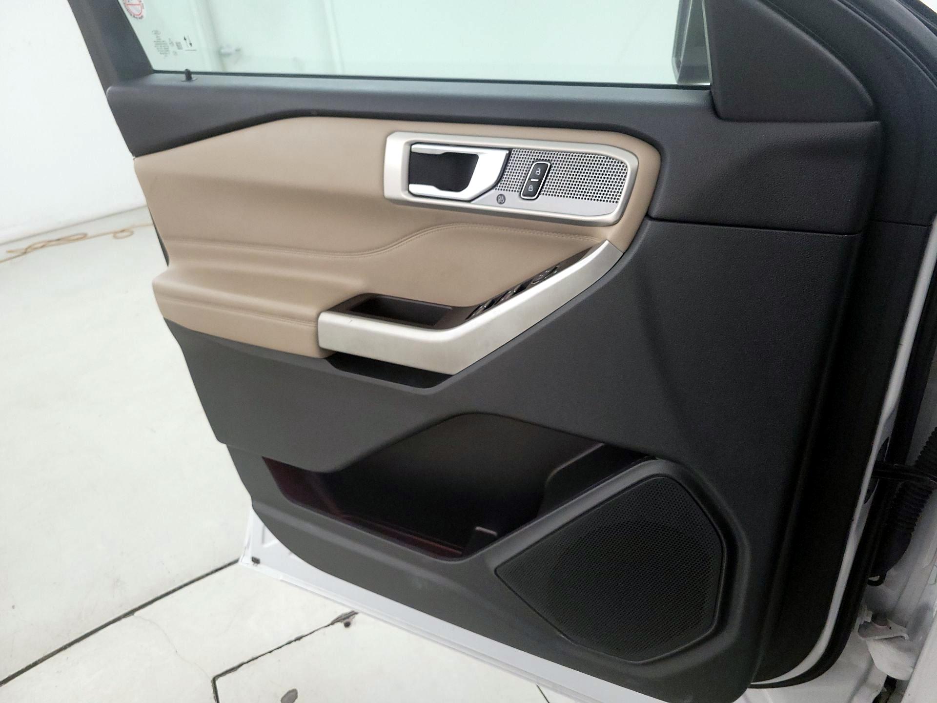 Thumbnail: 2023 Ford Explorer - 12