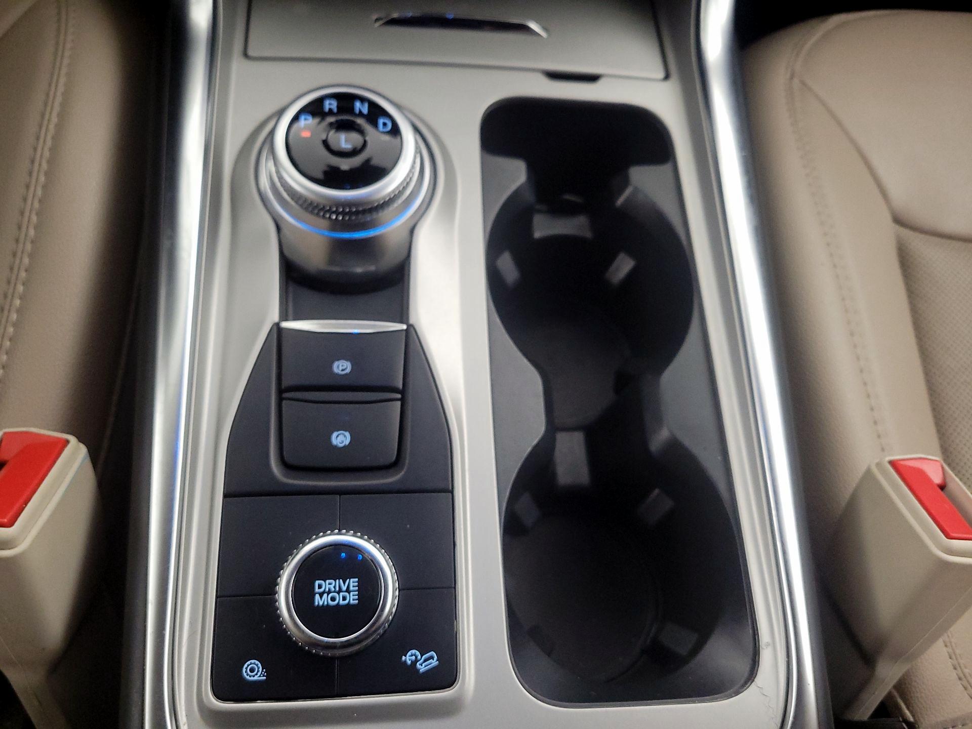 Thumbnail: 2023 Ford Explorer - 18