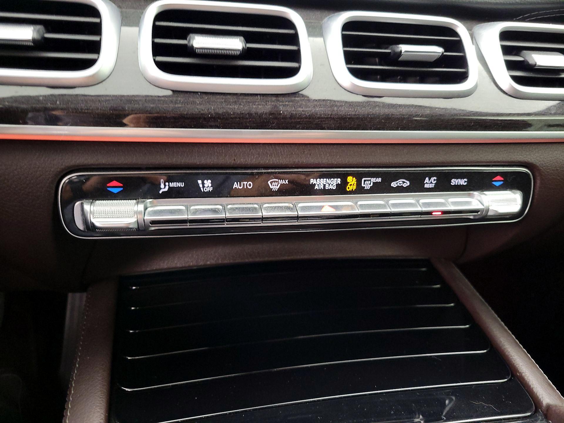 Thumbnail: 2021 Mercedes-Benz GLS - 17