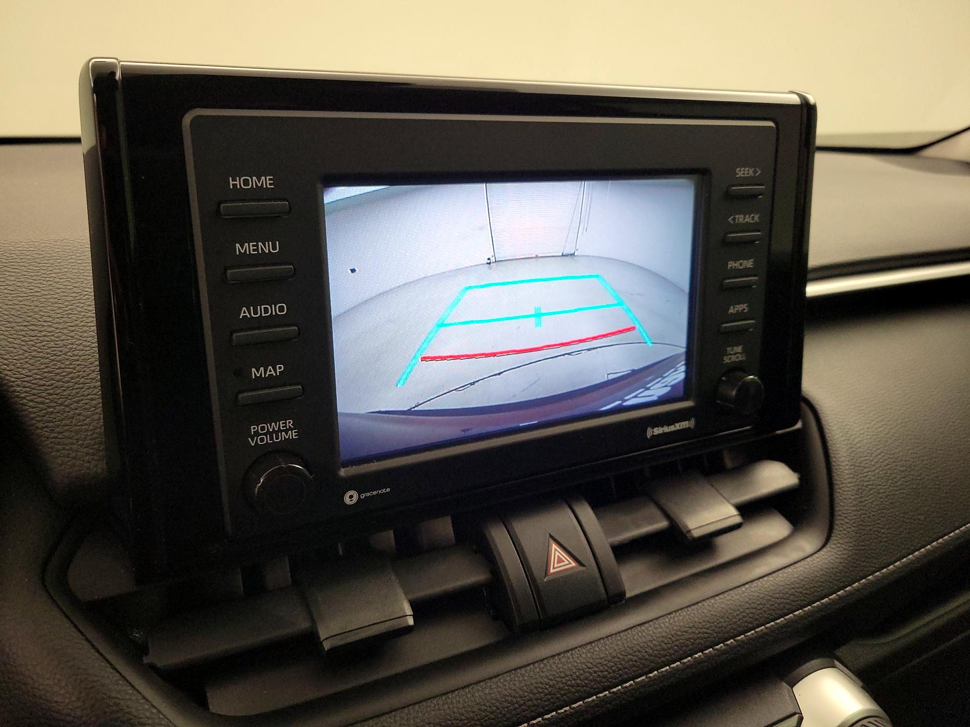 Thumbnail: 2021 Toyota RAV4 - 14