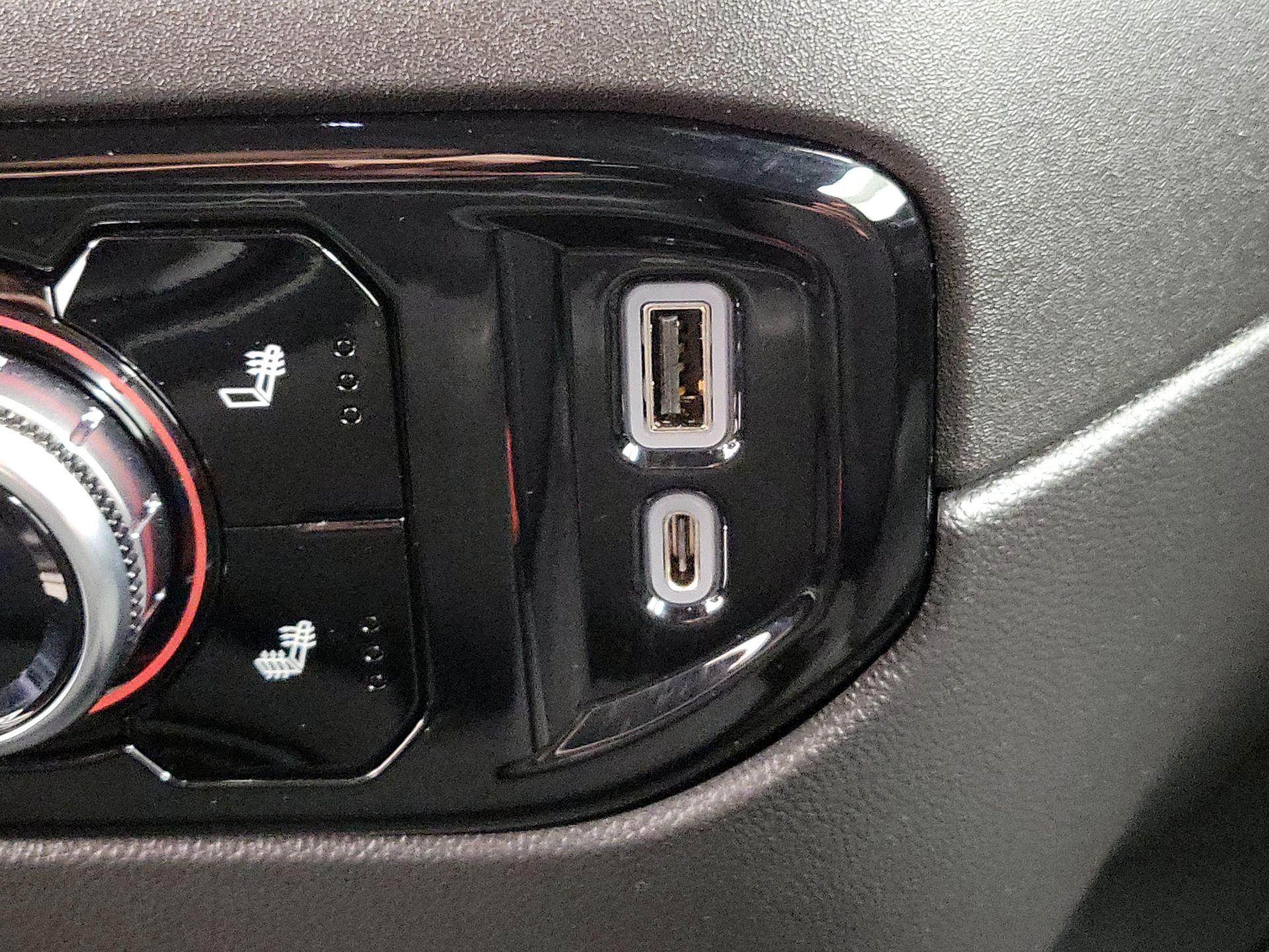 Thumbnail: 2023 GMC Sierra 1500 - 18