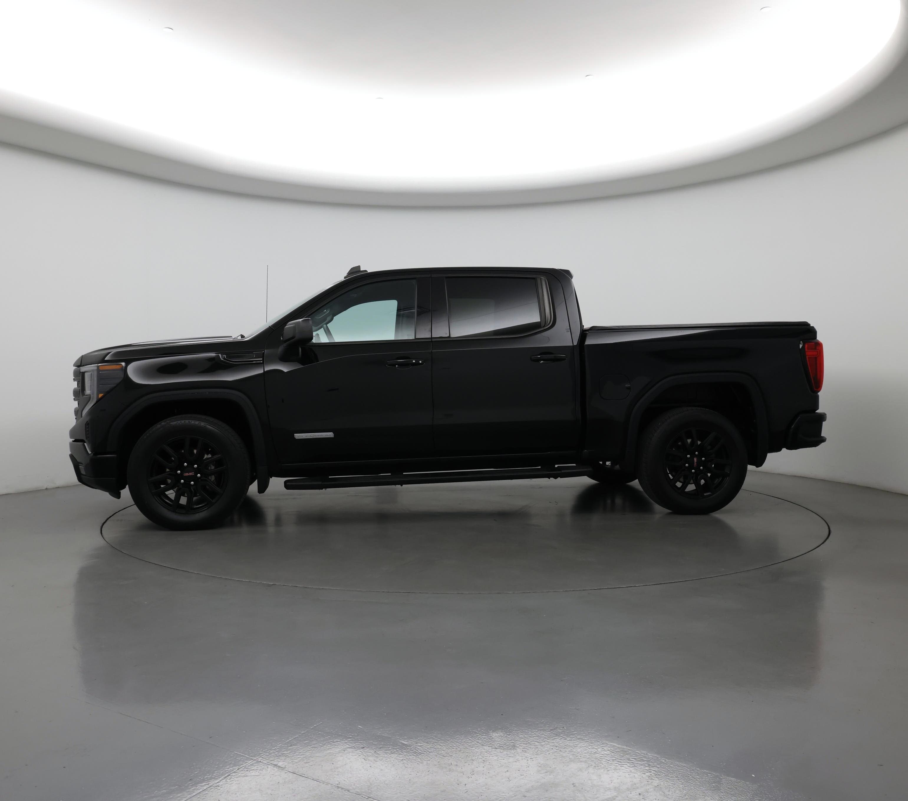 Thumbnail: 2023 GMC Sierra 1500 - 3