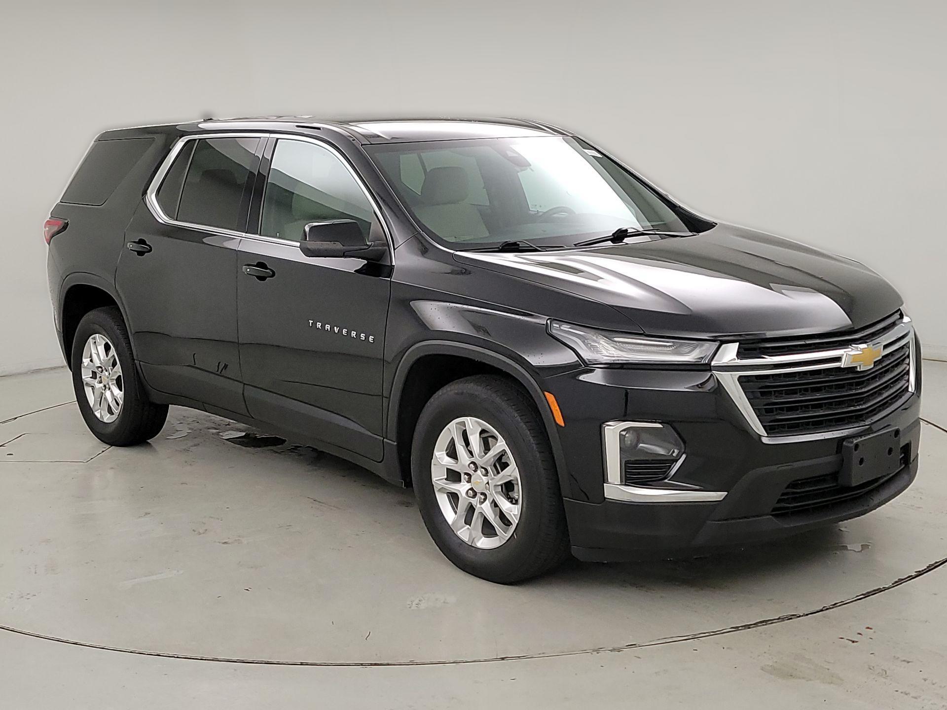 Thumbnail: 2023 Chevrolet Traverse - 1