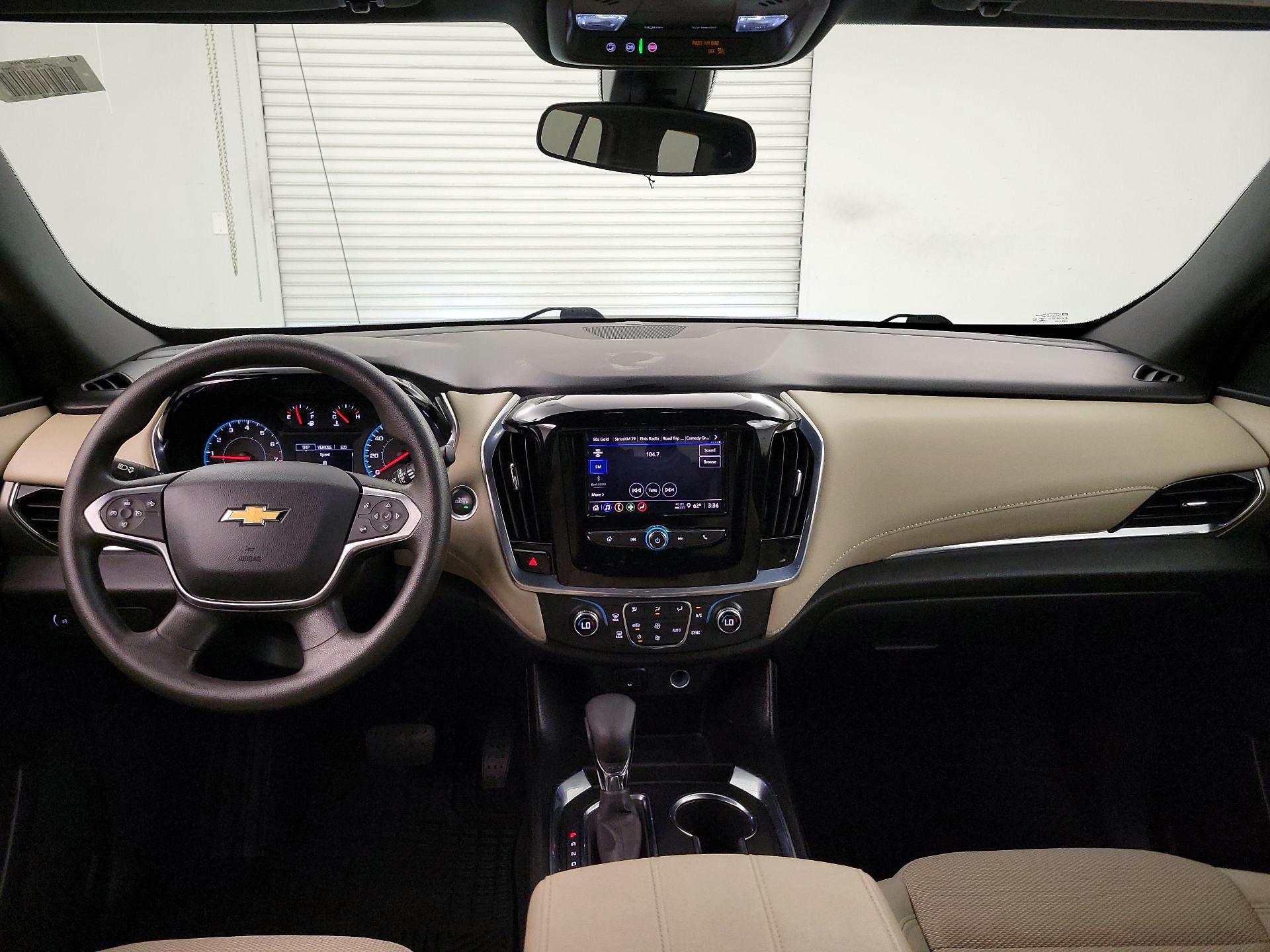 Thumbnail: 2023 Chevrolet Traverse - 8