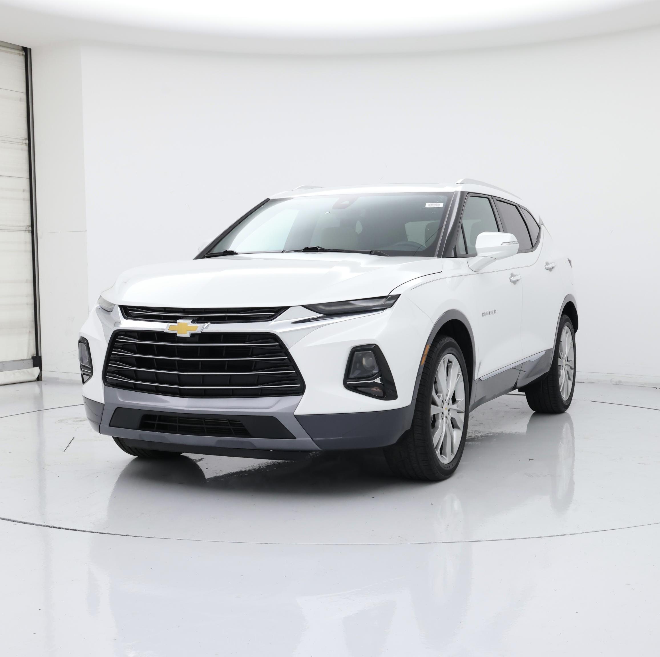 Thumbnail: 2022 Chevrolet Blazer - 4