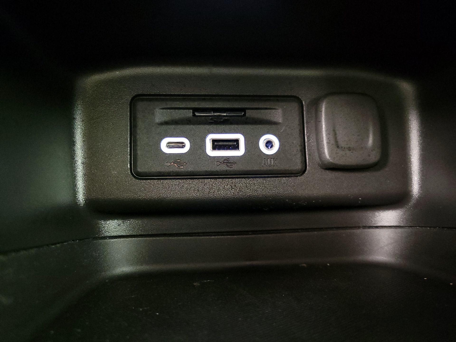 Thumbnail: 2022 Chevrolet Equinox - 19