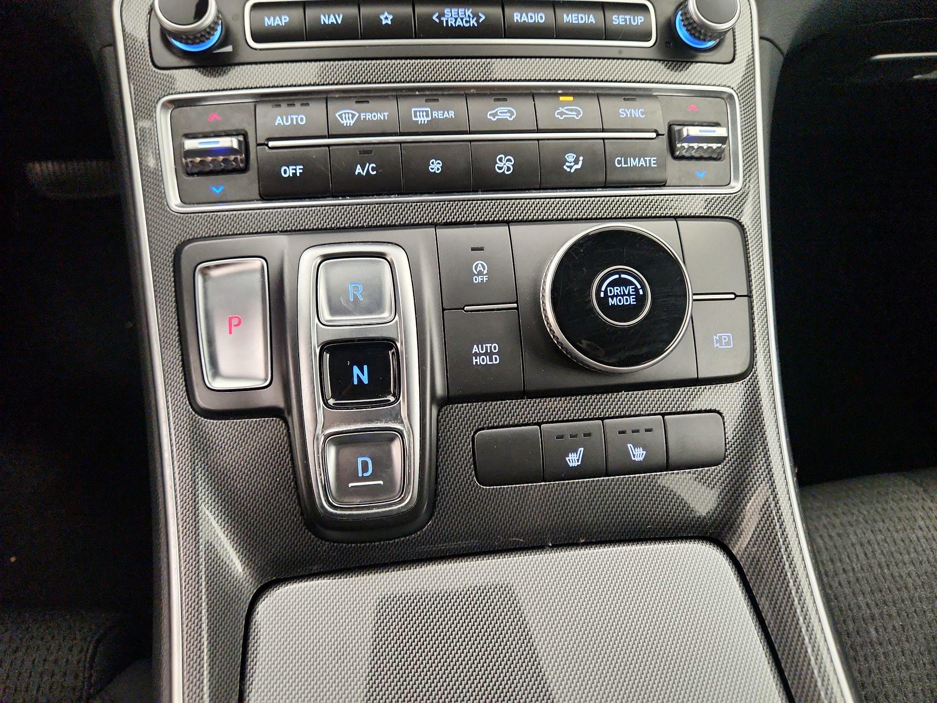 Thumbnail: 2023 Hyundai Santa Fe - 18