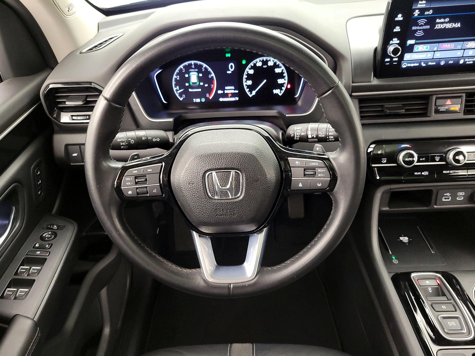 Thumbnail: 2023 Honda Pilot - 10