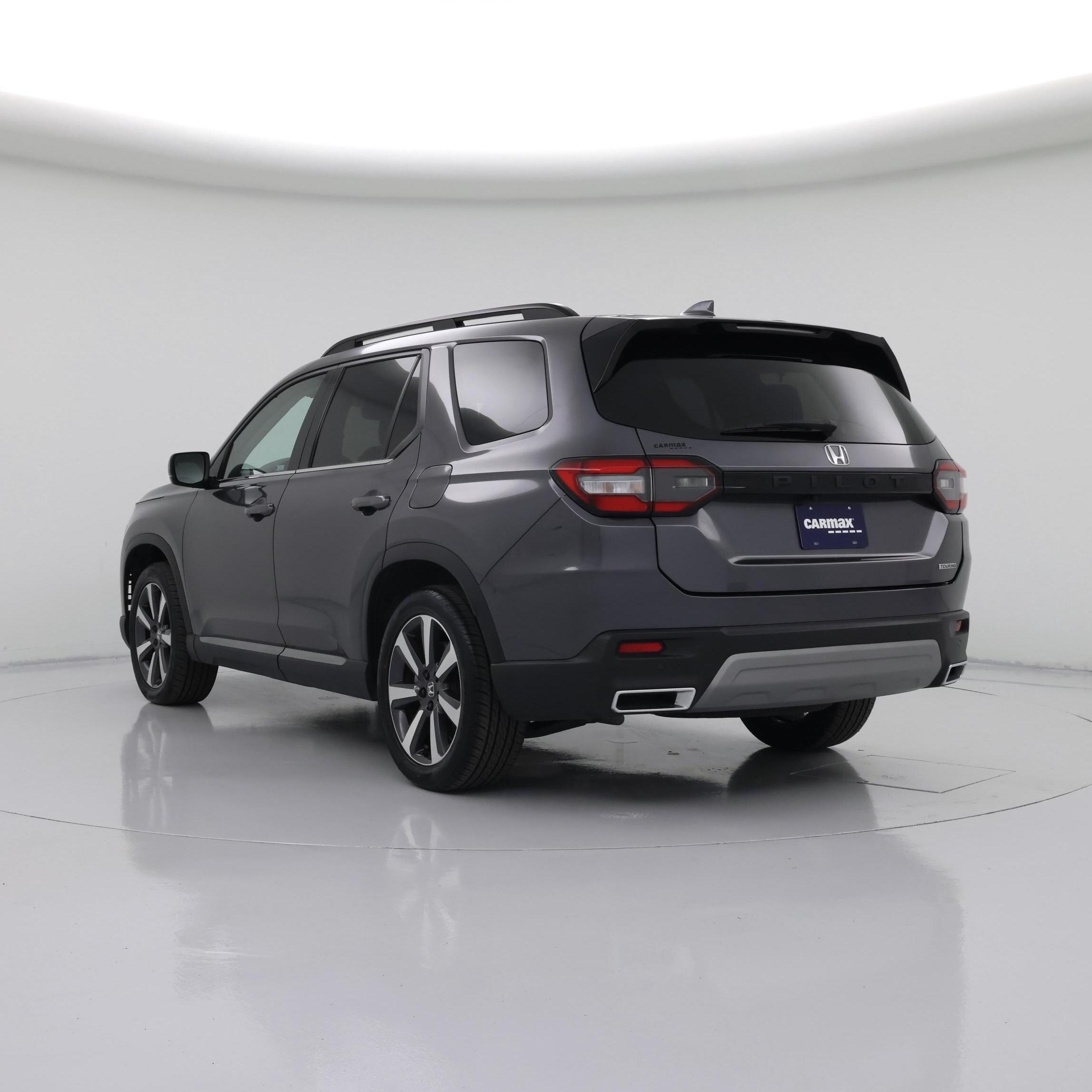 Thumbnail: 2023 Honda Pilot - 2