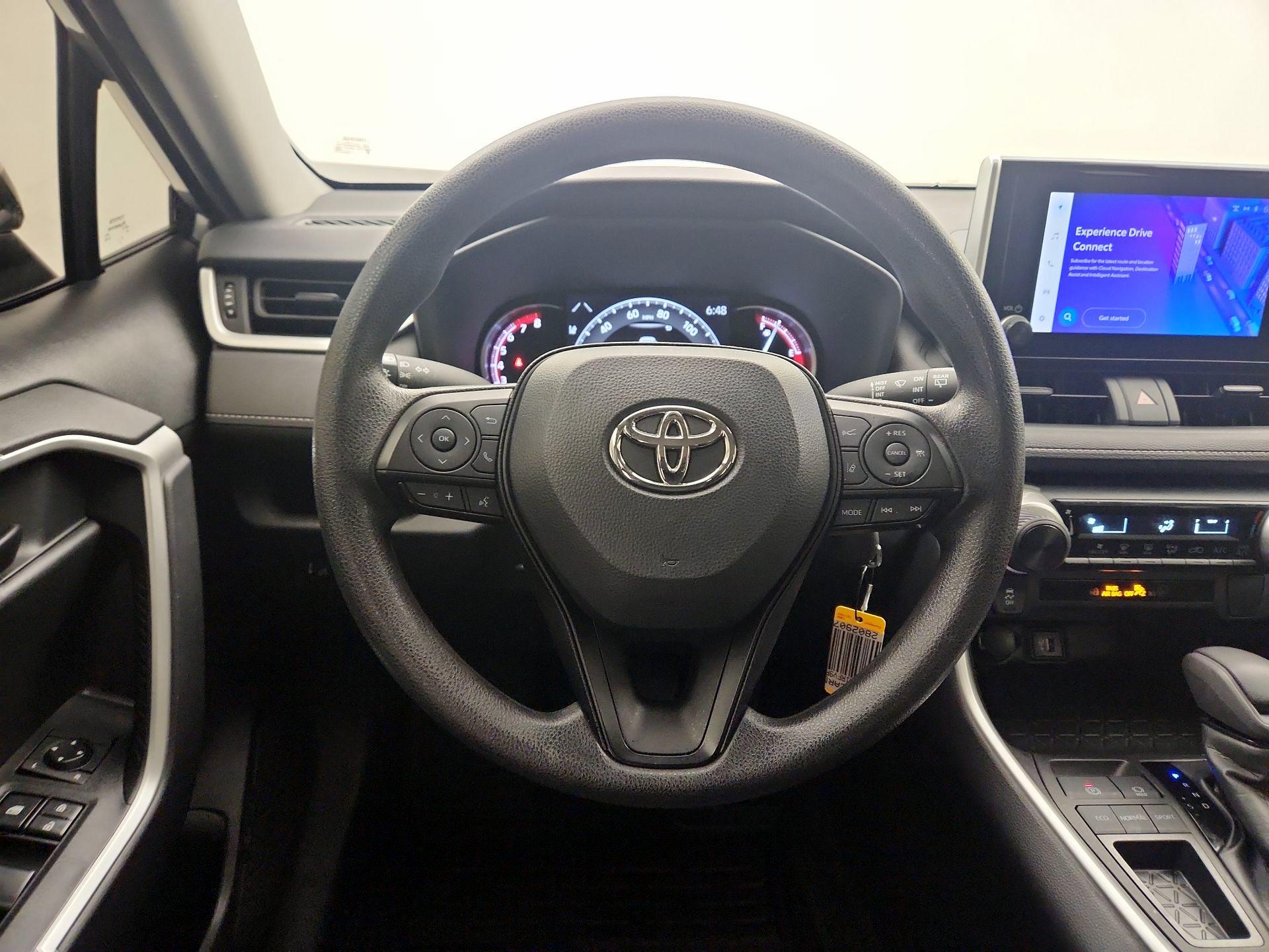 Thumbnail: 2023 Toyota RAV4 - 10