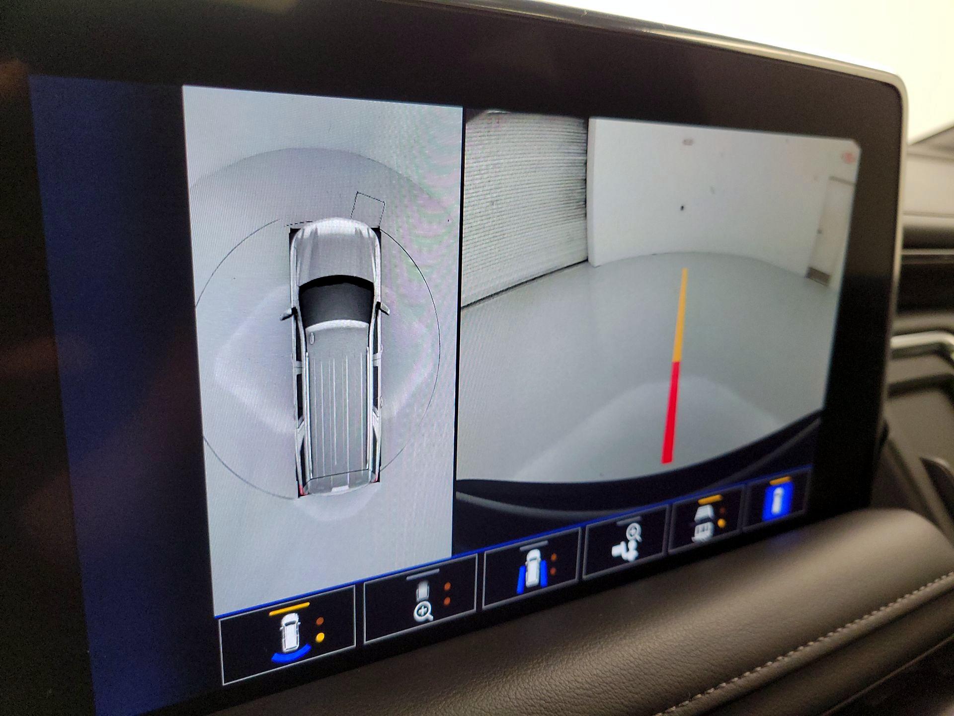 Thumbnail: 2023 Chevrolet Tahoe - 14