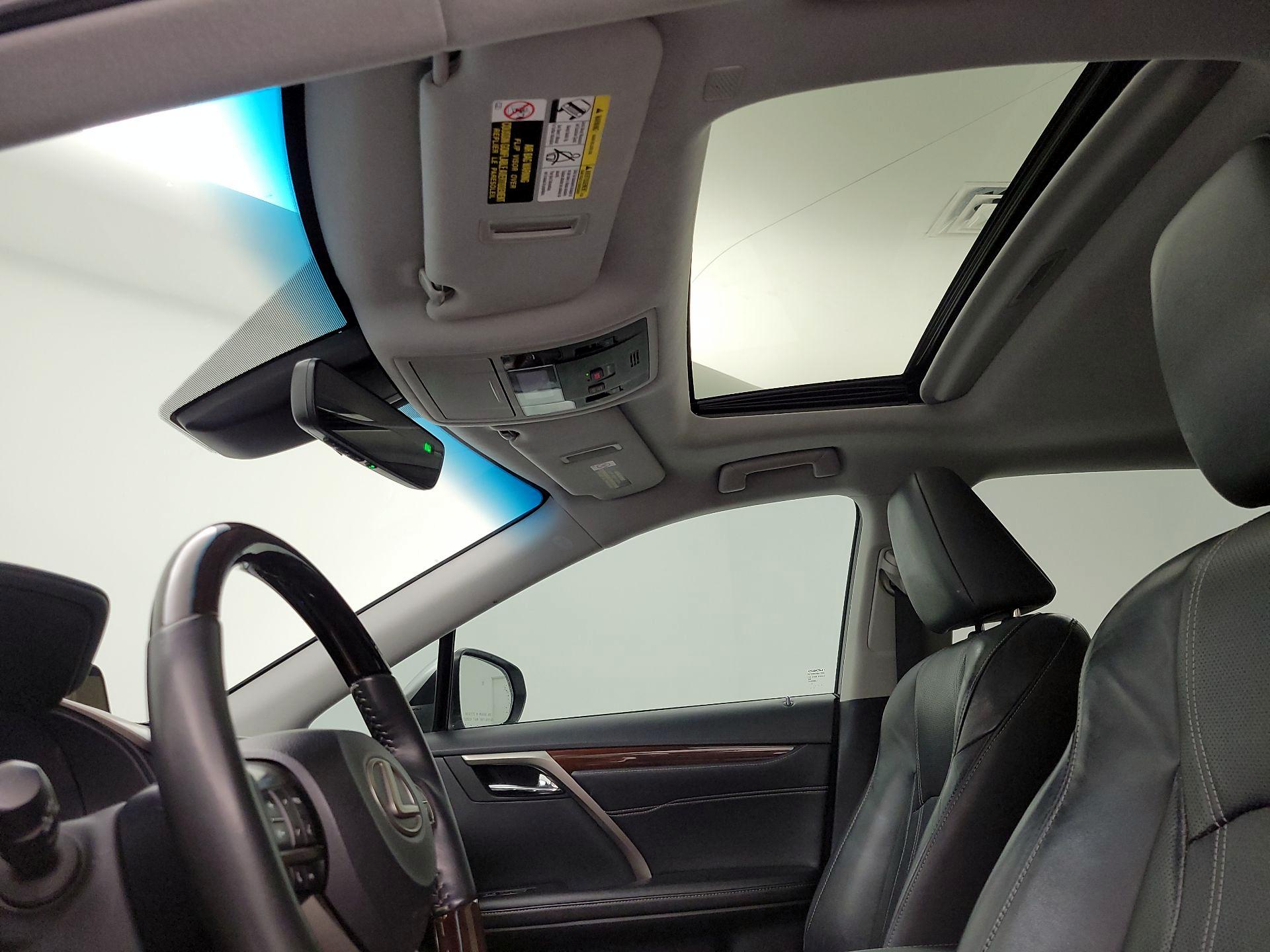 Thumbnail: 2019 Lexus RX - 19