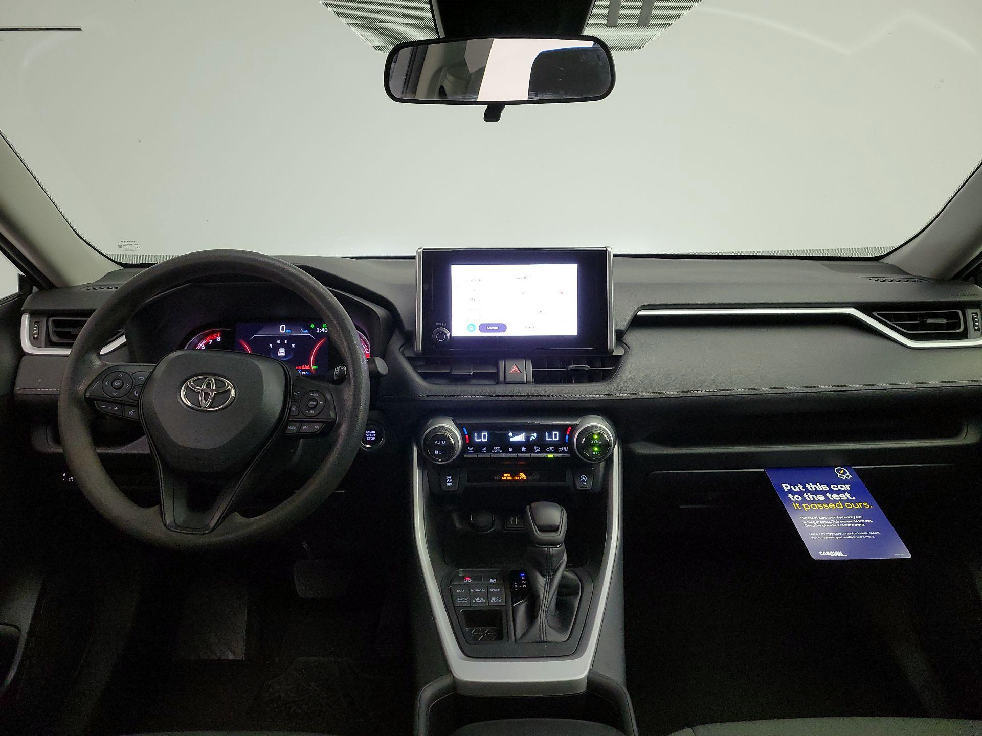 Thumbnail: 2023 Toyota RAV4 - 9