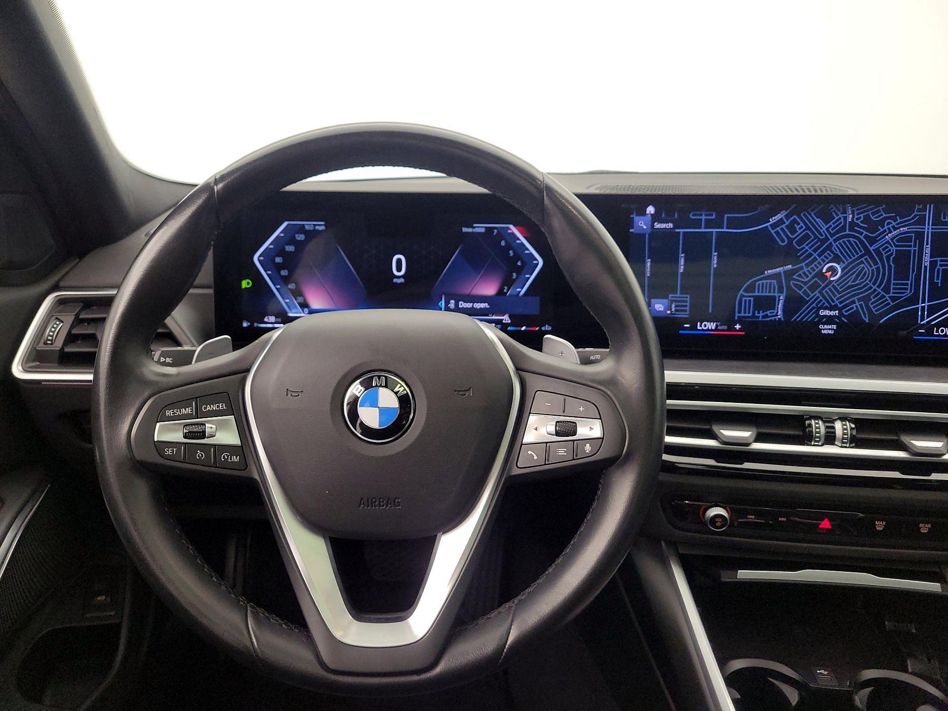 Thumbnail: 2024 BMW 3 Series - 10