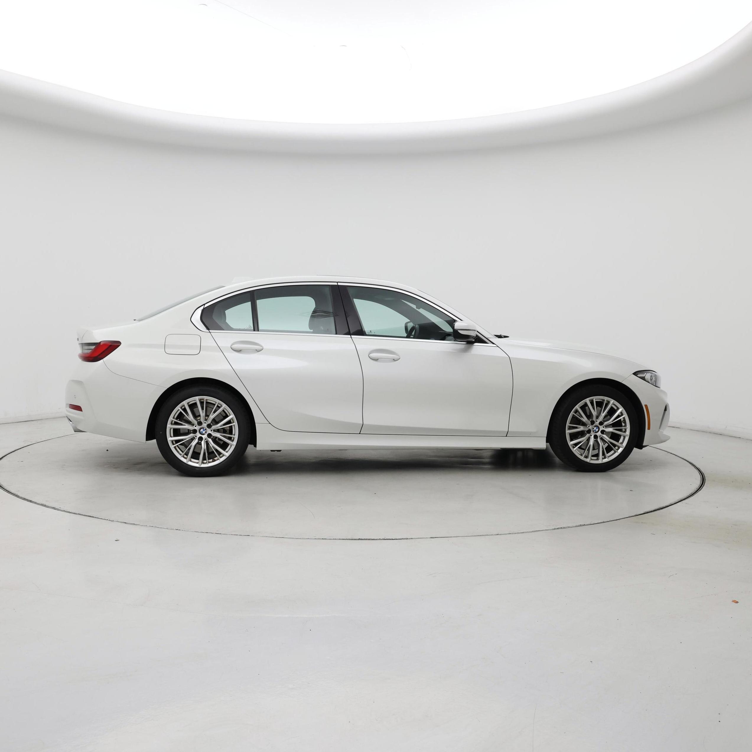 Thumbnail: 2024 BMW 3 Series - 7