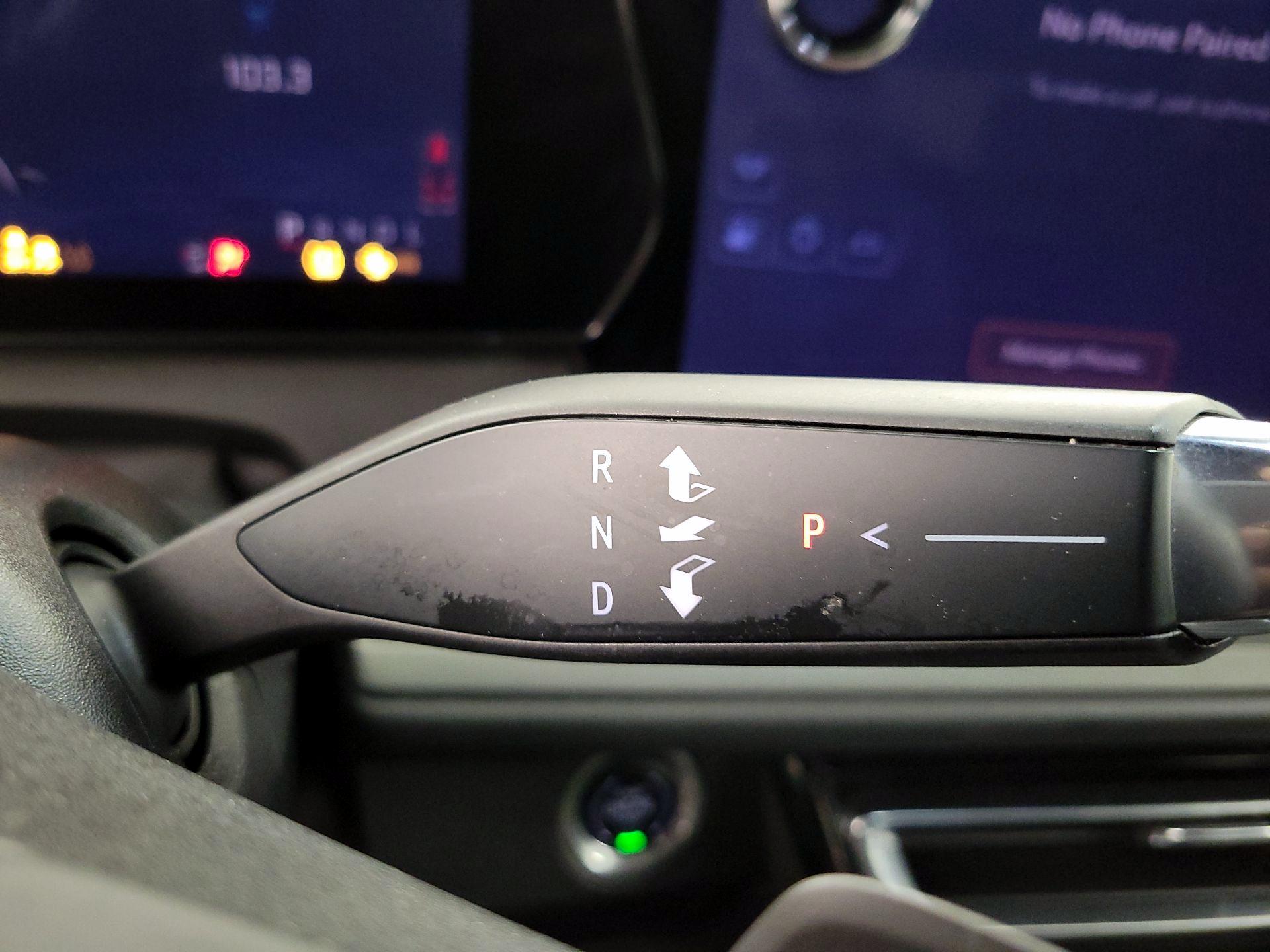 Thumbnail: 2024 Chevrolet Traverse - 16