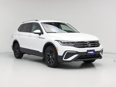 White 2024 Volkswagen Tiguan SE