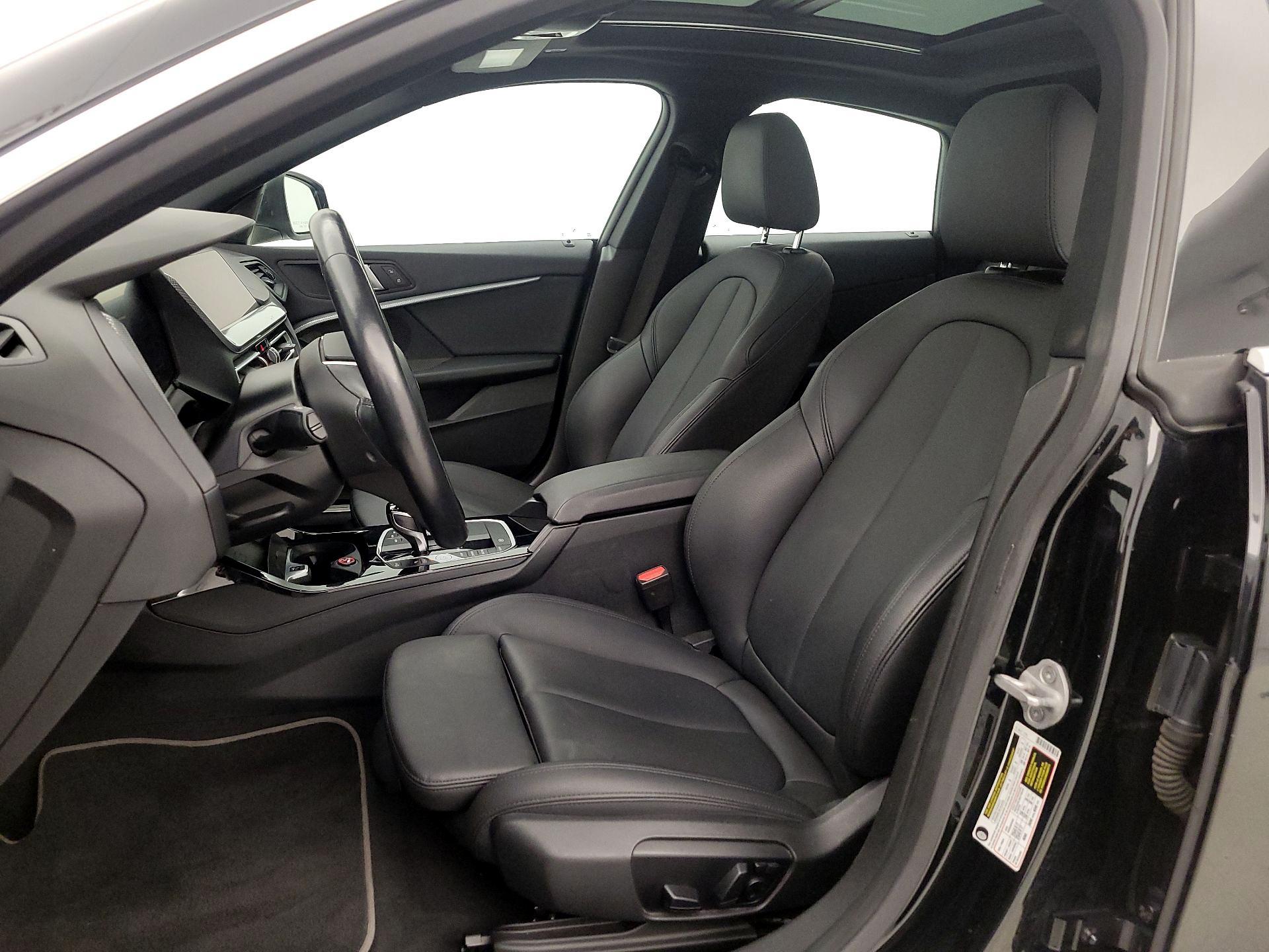 Thumbnail: 2024 BMW 2 Series - 11