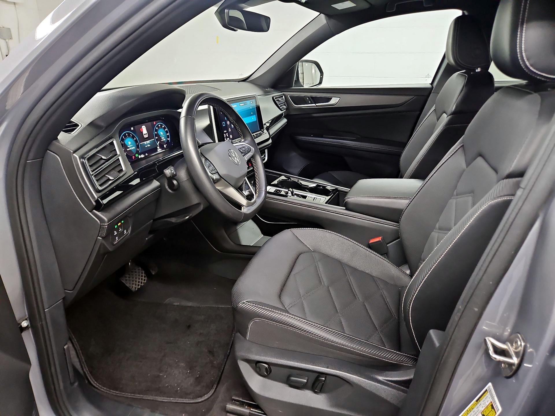 Thumbnail: 2024 Volkswagen Atlas - 11